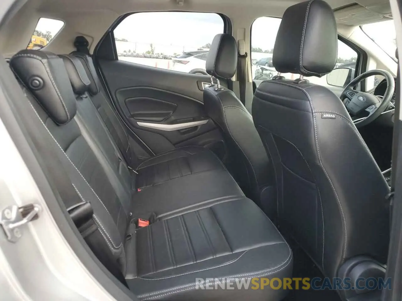 11 fotografías del automóvil dañado MAJ3S2KE8LC333941 FORD ECOSPORT 2020