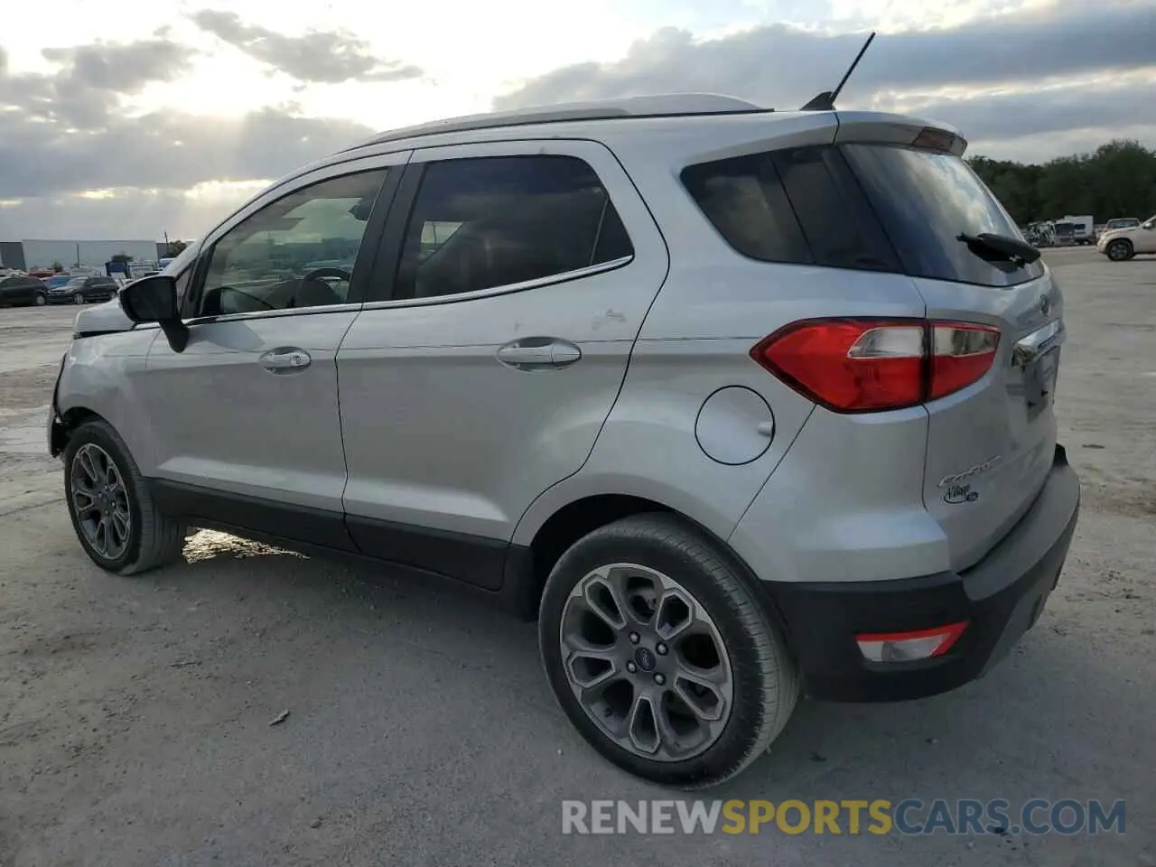 2 fotografías del automóvil dañado MAJ3S2KE8LC333941 FORD ECOSPORT 2020