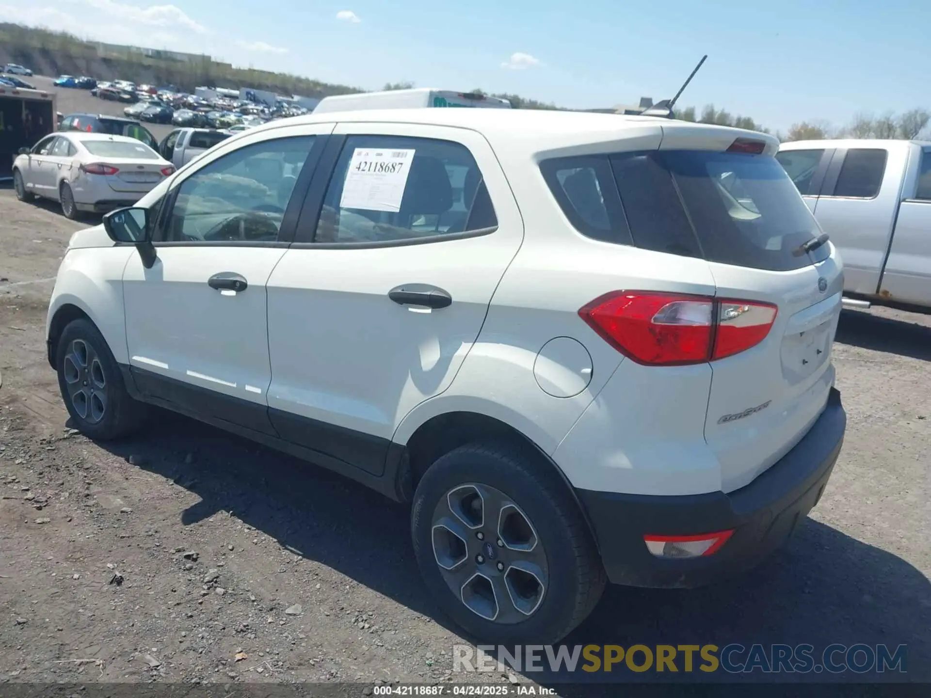 3 fotografías del automóvil dañado MAJ6S3FL2LC337785 FORD ECOSPORT 2020
