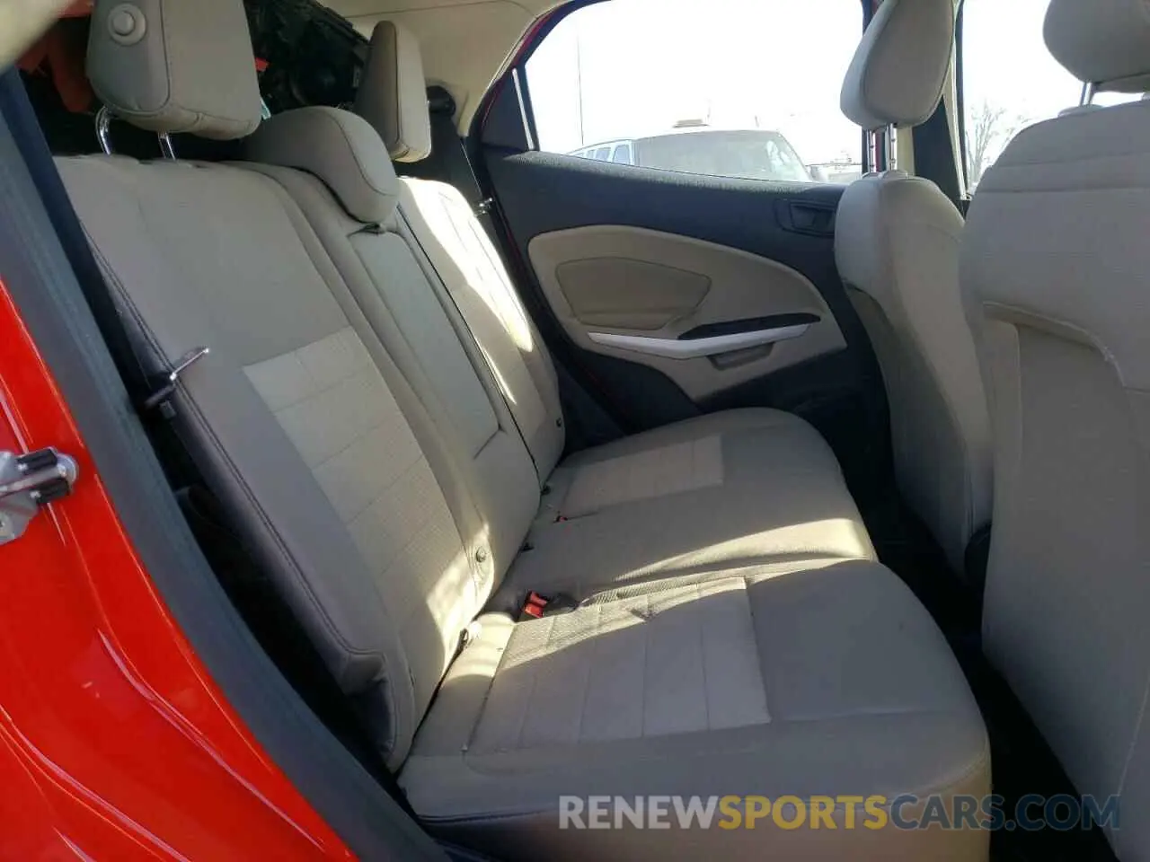 6 fotografías del automóvil dañado MAJ6S3FL5LC319202 FORD ECOSPORT 2020