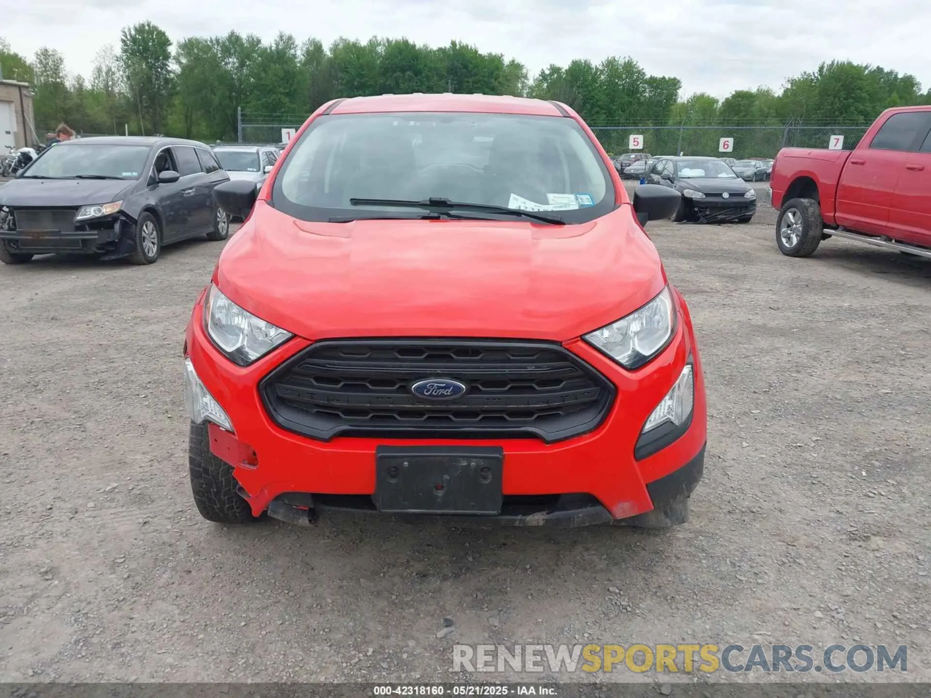12 fotografías del automóvil dañado MAJ6S3FL5LC386611 FORD ECOSPORT 2020