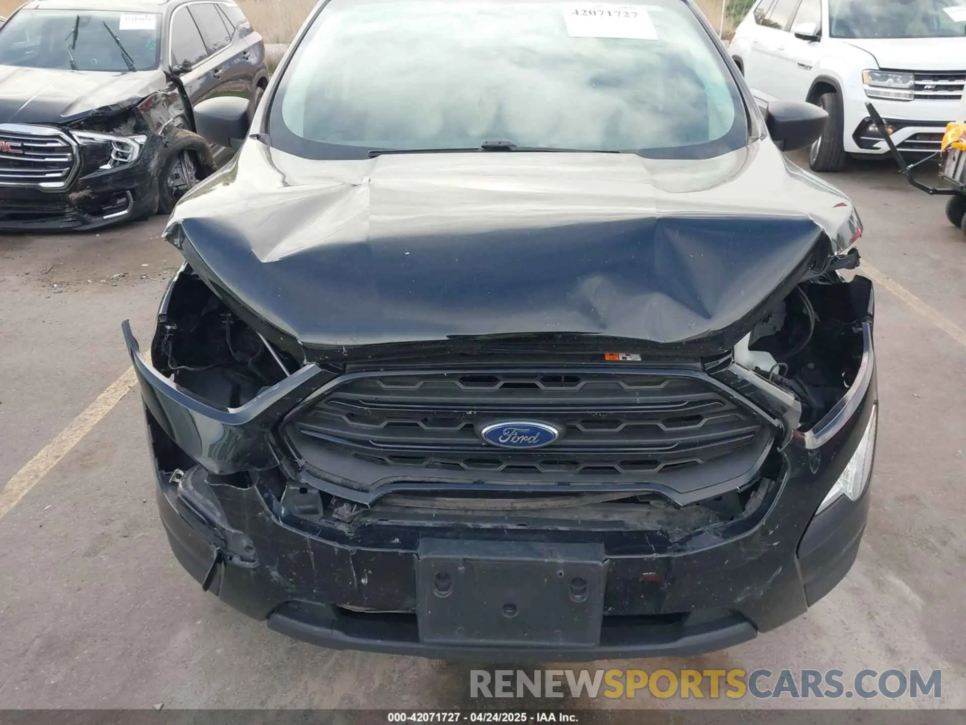13 fotografías del automóvil dañado MAJ6S3FL8LC383251 FORD ECOSPORT 2020