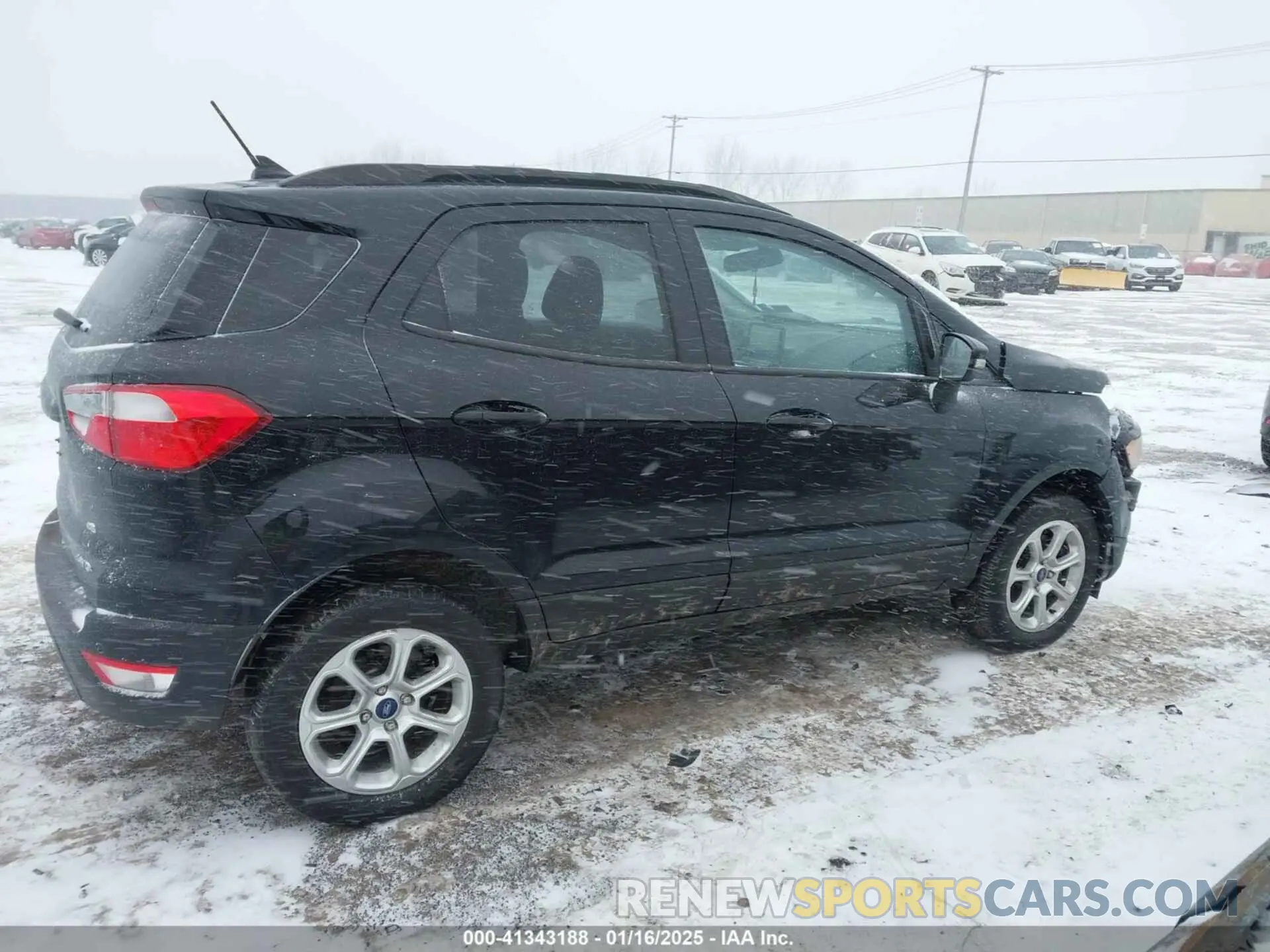 13 fotografías del automóvil dañado MAJ6S3GL0LC385347 FORD ECOSPORT 2020