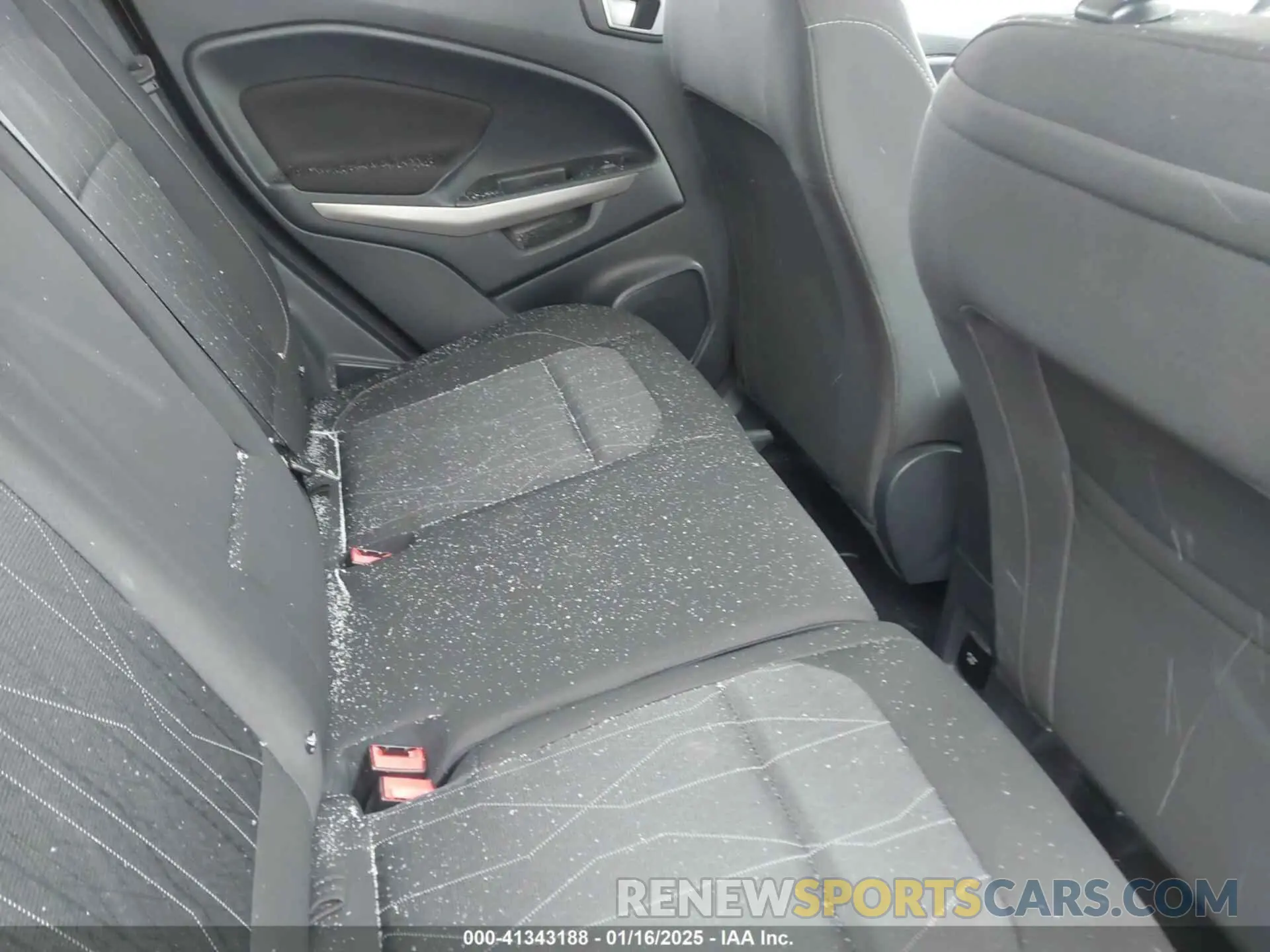 8 fotografías del automóvil dañado MAJ6S3GL0LC385347 FORD ECOSPORT 2020
