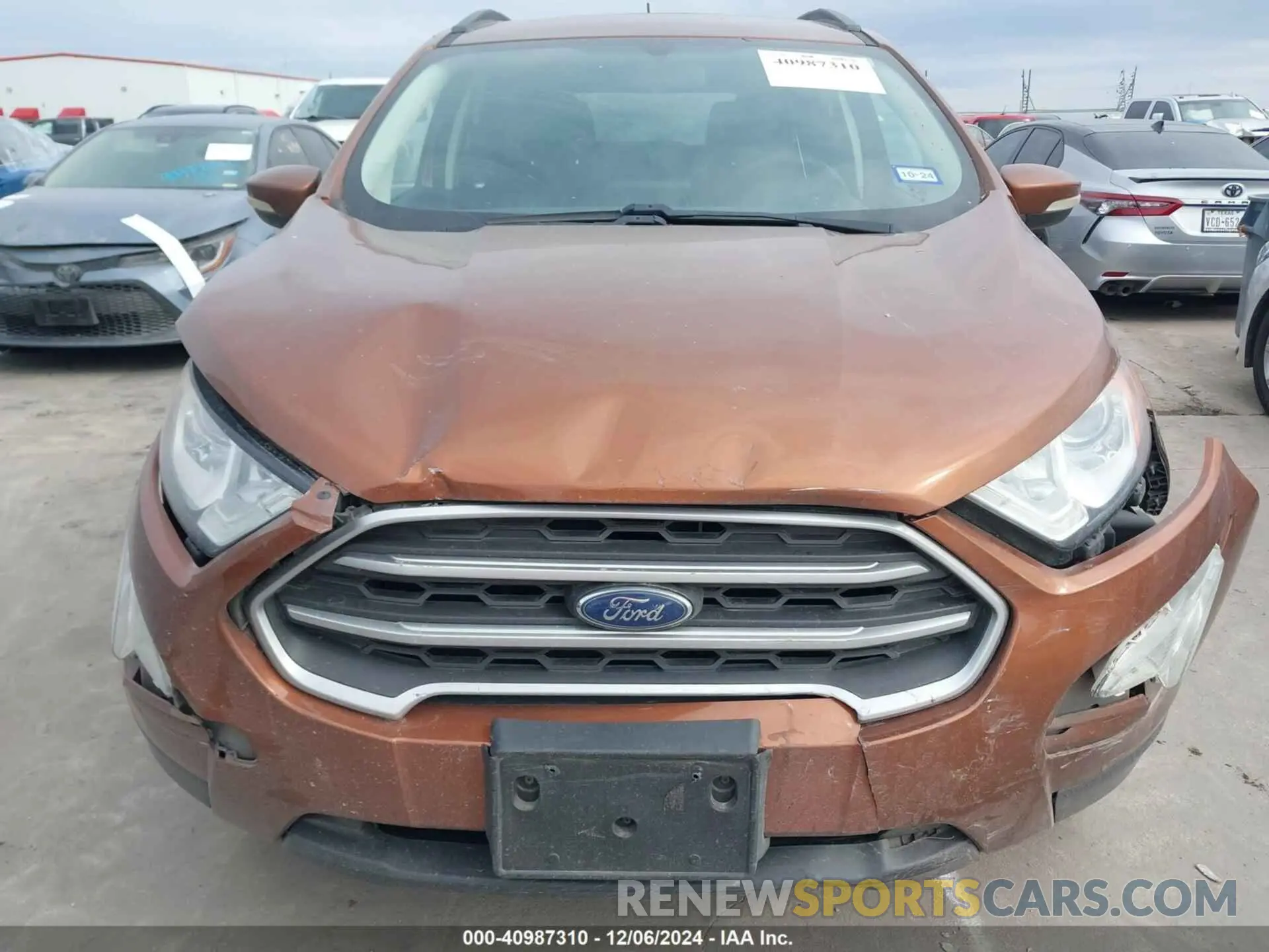 12 fotografías del automóvil dañado MAJ6S3GL1LC340241 FORD ECOSPORT 2020