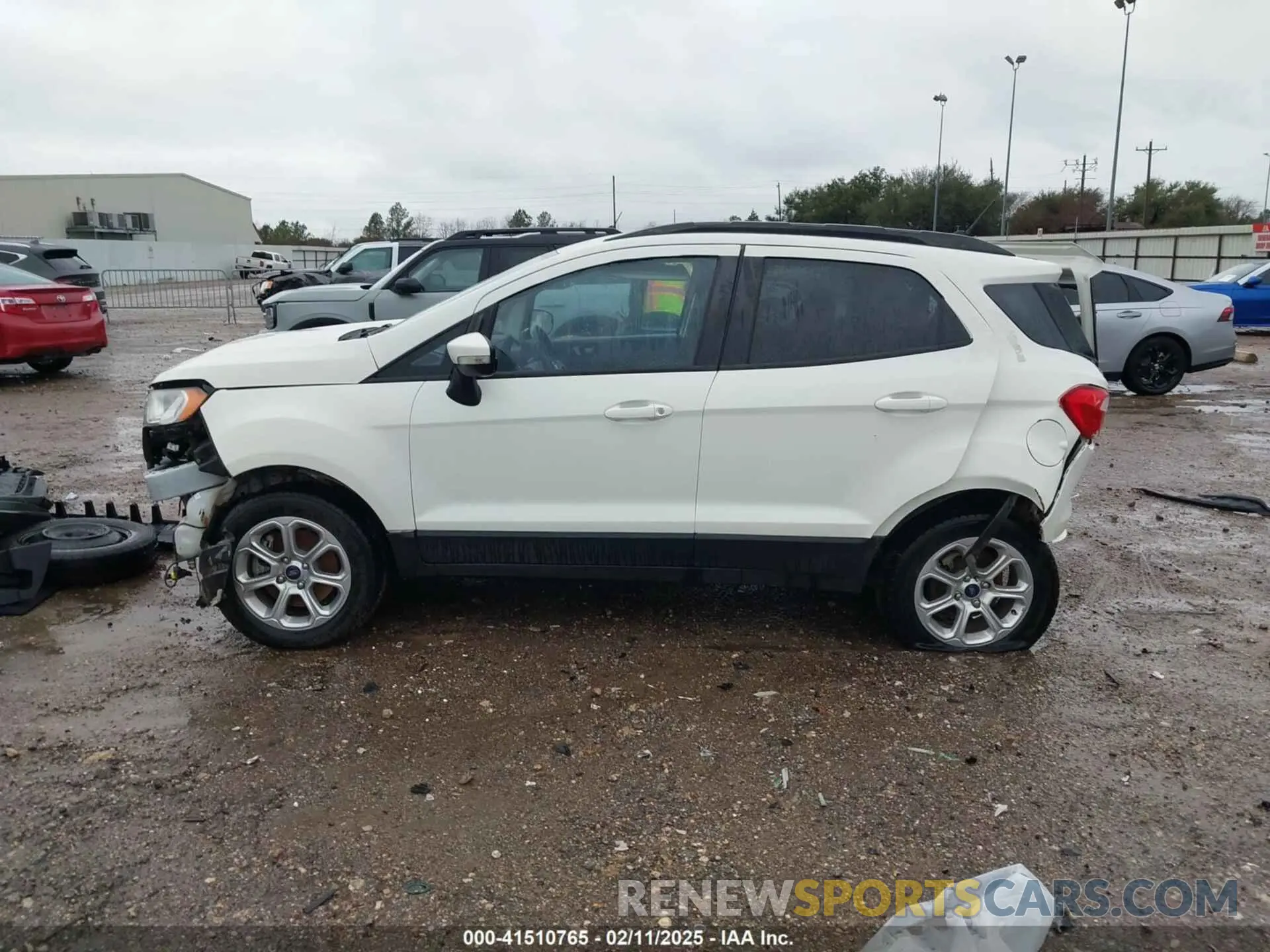 14 fotografías del automóvil dañado MAJ6S3GL2LC362667 FORD ECOSPORT 2020