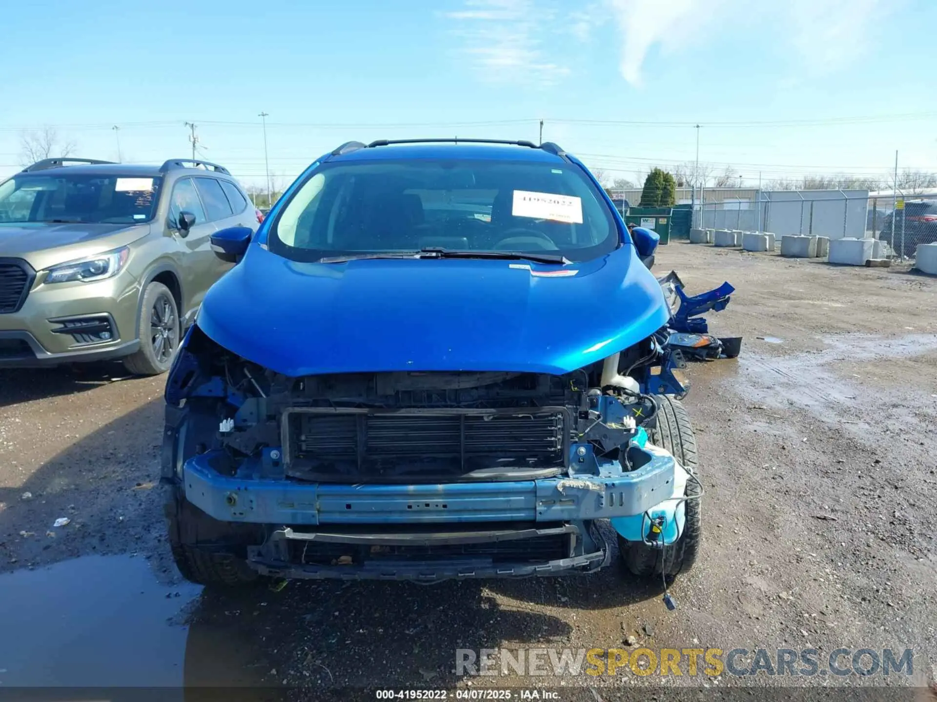 13 fotografías del automóvil dañado MAJ6S3GL4LC353601 FORD ECOSPORT 2020