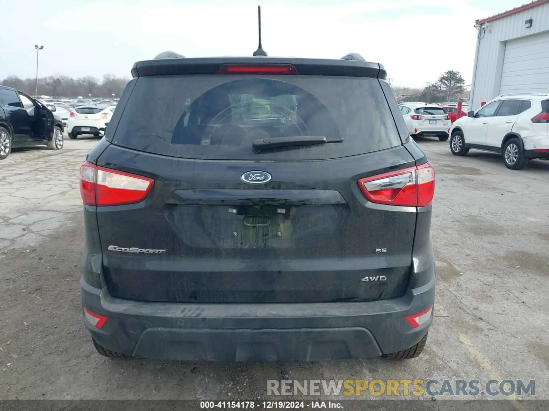17 fotografías del automóvil dañado MAJ6S3GL5LC311521 FORD ECOSPORT 2020