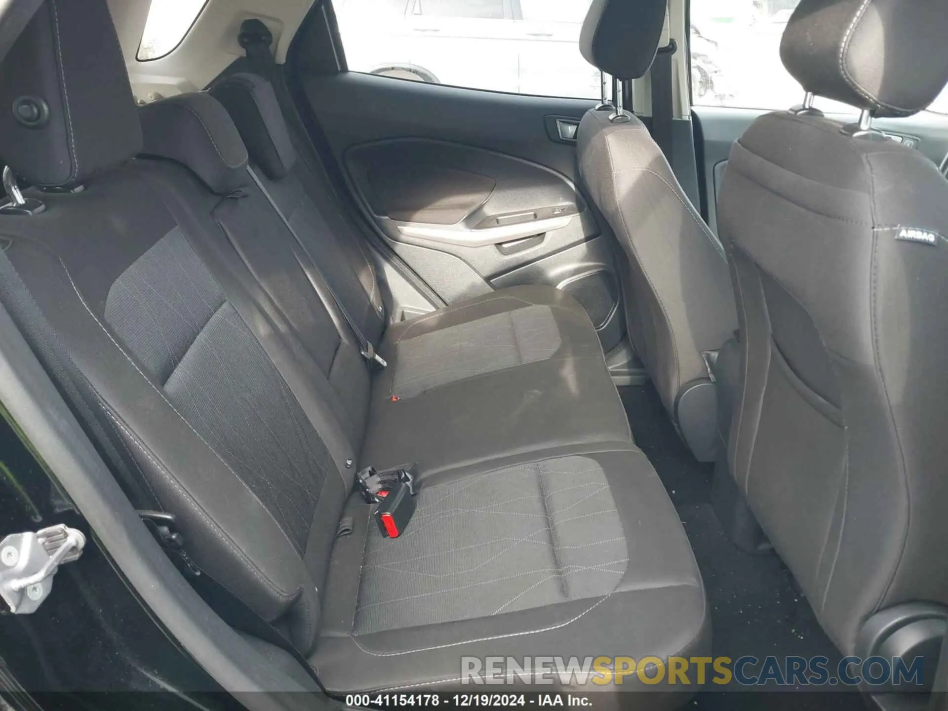 8 fotografías del automóvil dañado MAJ6S3GL5LC311521 FORD ECOSPORT 2020