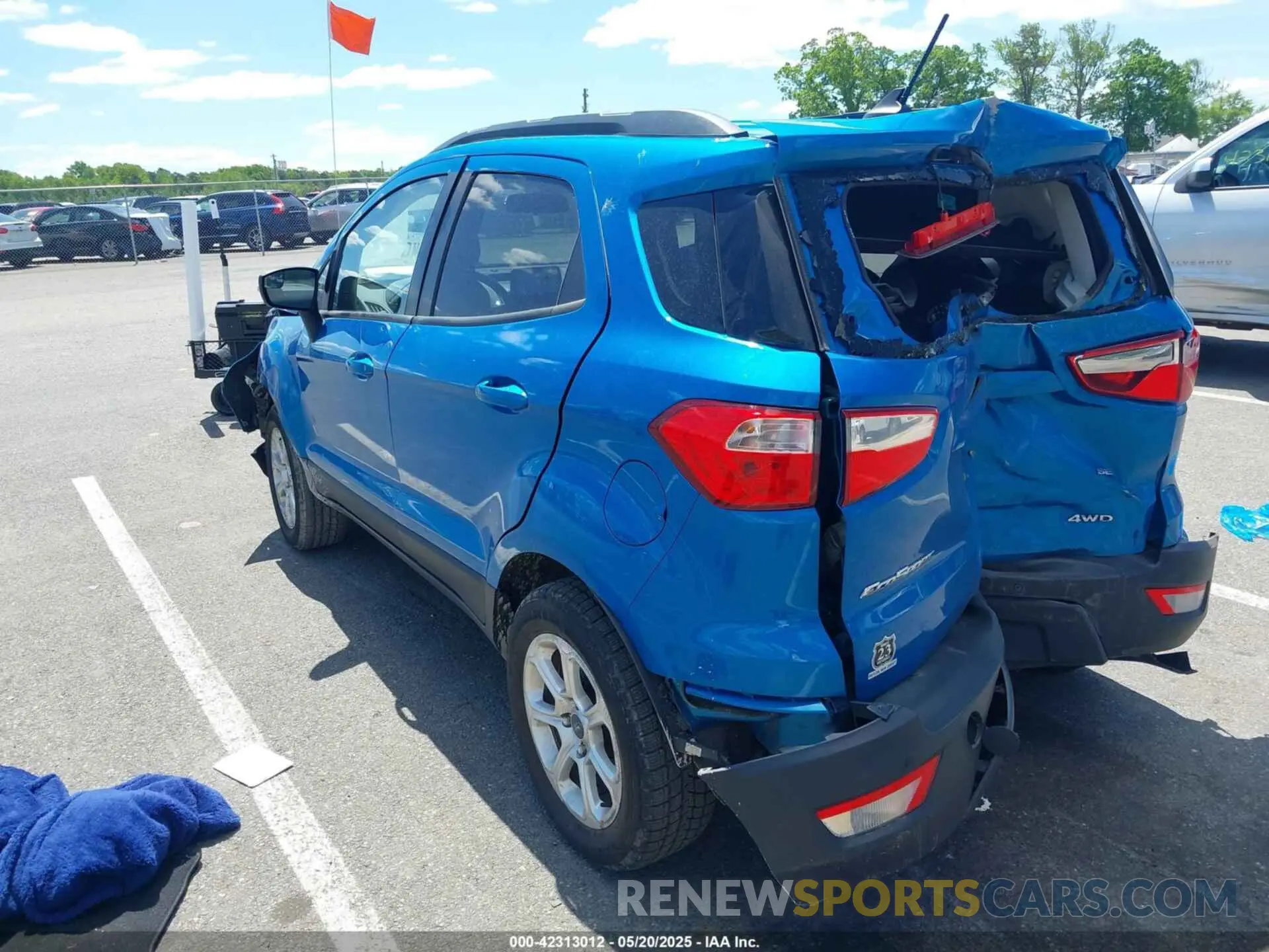 3 fotografías del automóvil dañado MAJ6S3GL5LC336693 FORD ECOSPORT 2020
