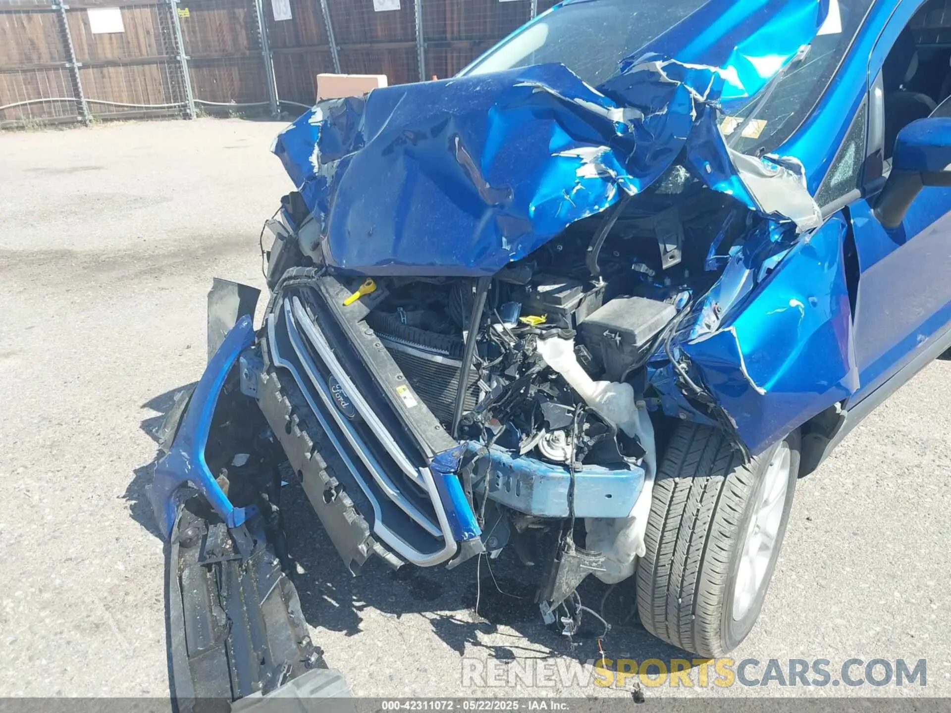 6 fotografías del automóvil dañado MAJ6S3GL6LC321572 FORD ECOSPORT 2020