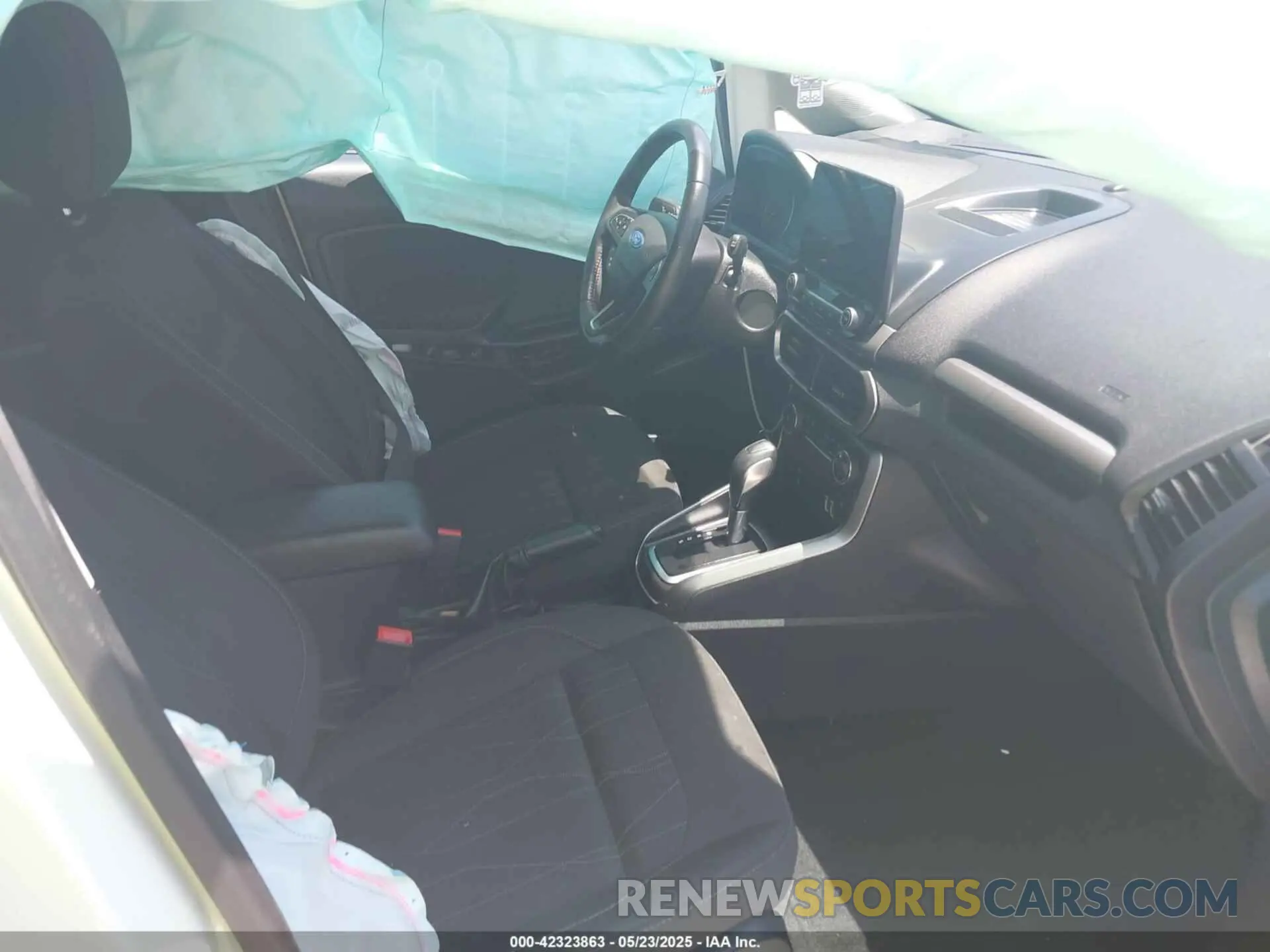 5 fotografías del automóvil dañado MAJ6S3GLXLC344921 FORD ECOSPORT 2020