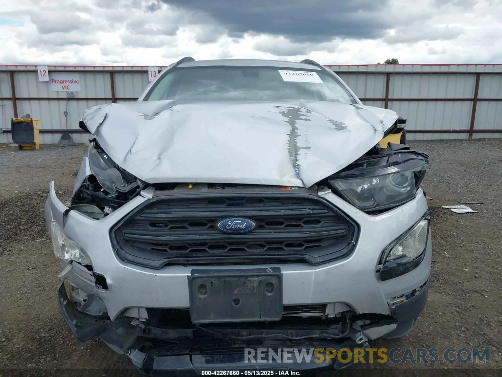 12 fotografías del automóvil dañado MAJ6S3JL2LC362239 FORD ECOSPORT 2020