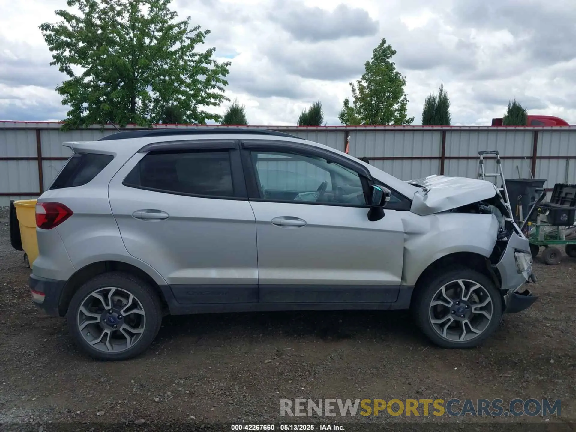 13 fotografías del automóvil dañado MAJ6S3JL2LC362239 FORD ECOSPORT 2020