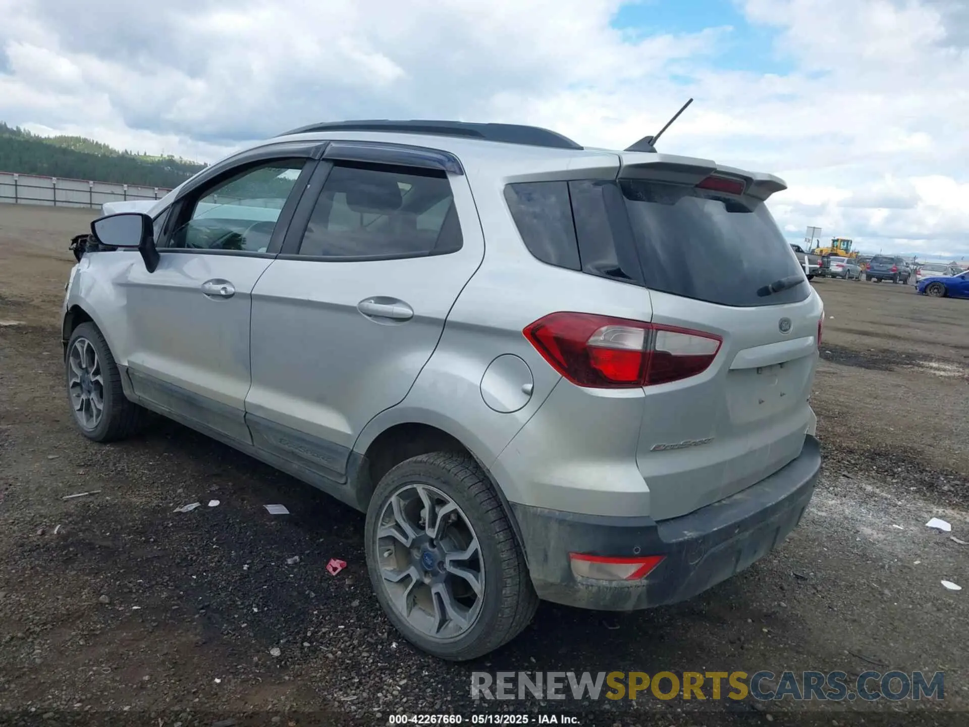 3 fotografías del automóvil dañado MAJ6S3JL2LC362239 FORD ECOSPORT 2020