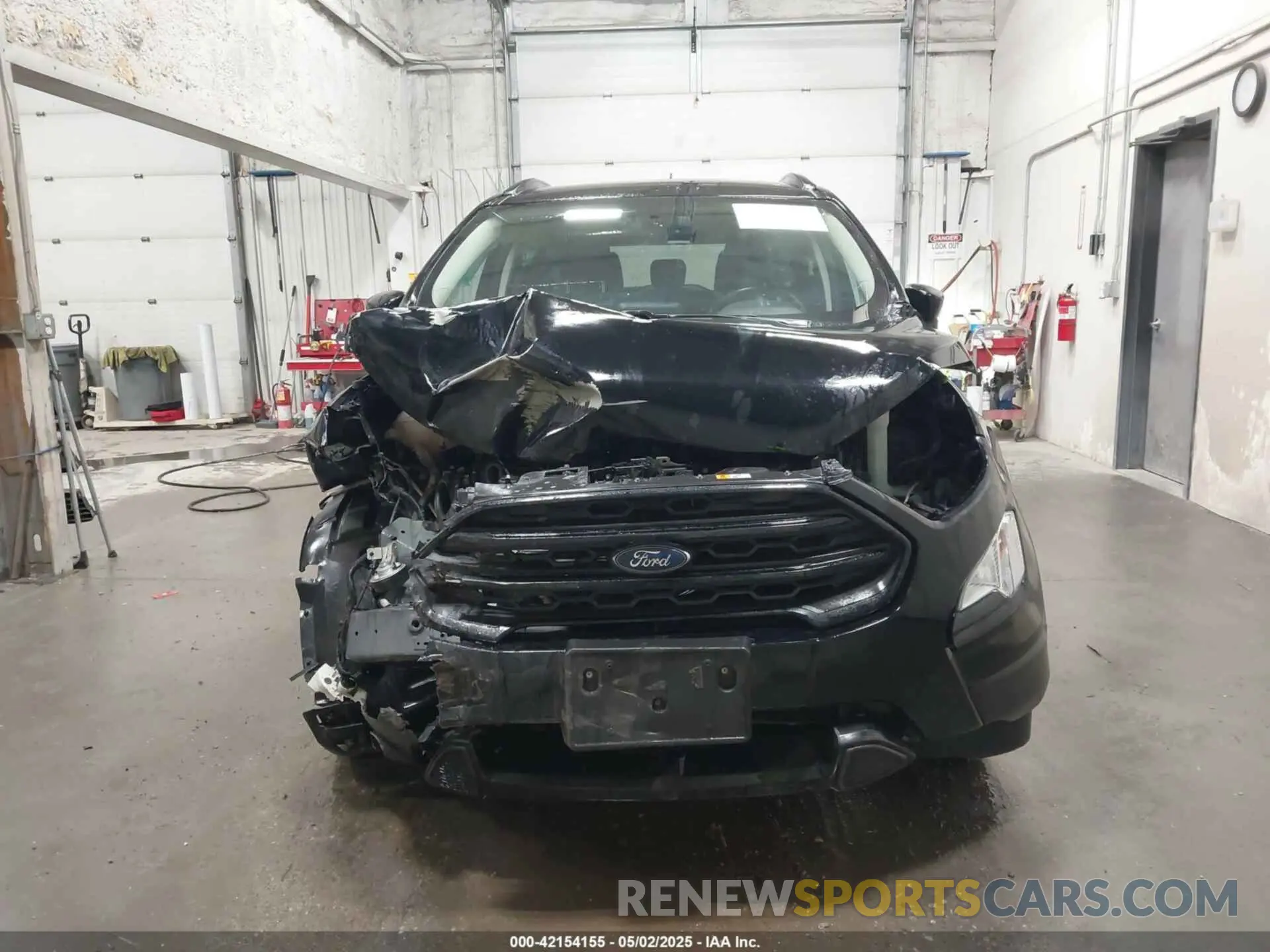 13 fotografías del automóvil dañado MAJ6S3JL5LC360565 FORD ECOSPORT 2020