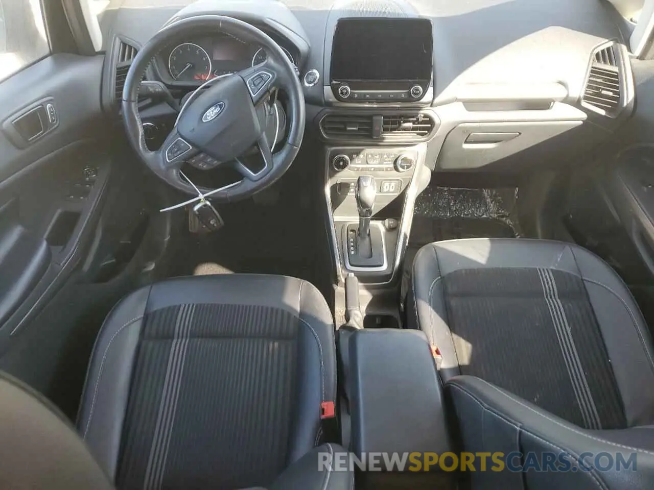 8 fotografías del automóvil dañado MAJ6S3JL6LC350241 FORD ECOSPORT 2020