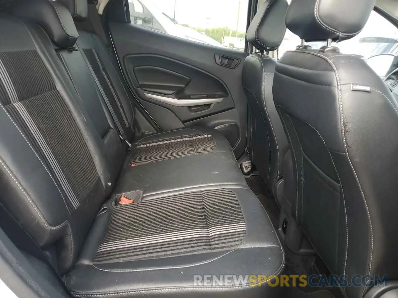 11 fotografías del automóvil dañado MAJ6S3JL6LC353298 FORD ECOSPORT 2020