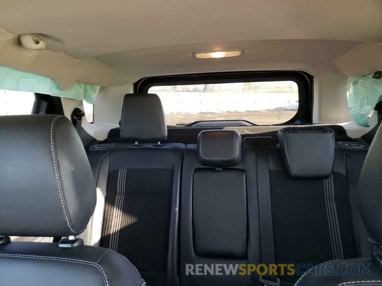 10 fotografías del automóvil dañado MAJ6S3JL9LC346393 FORD ECOSPORT 2020