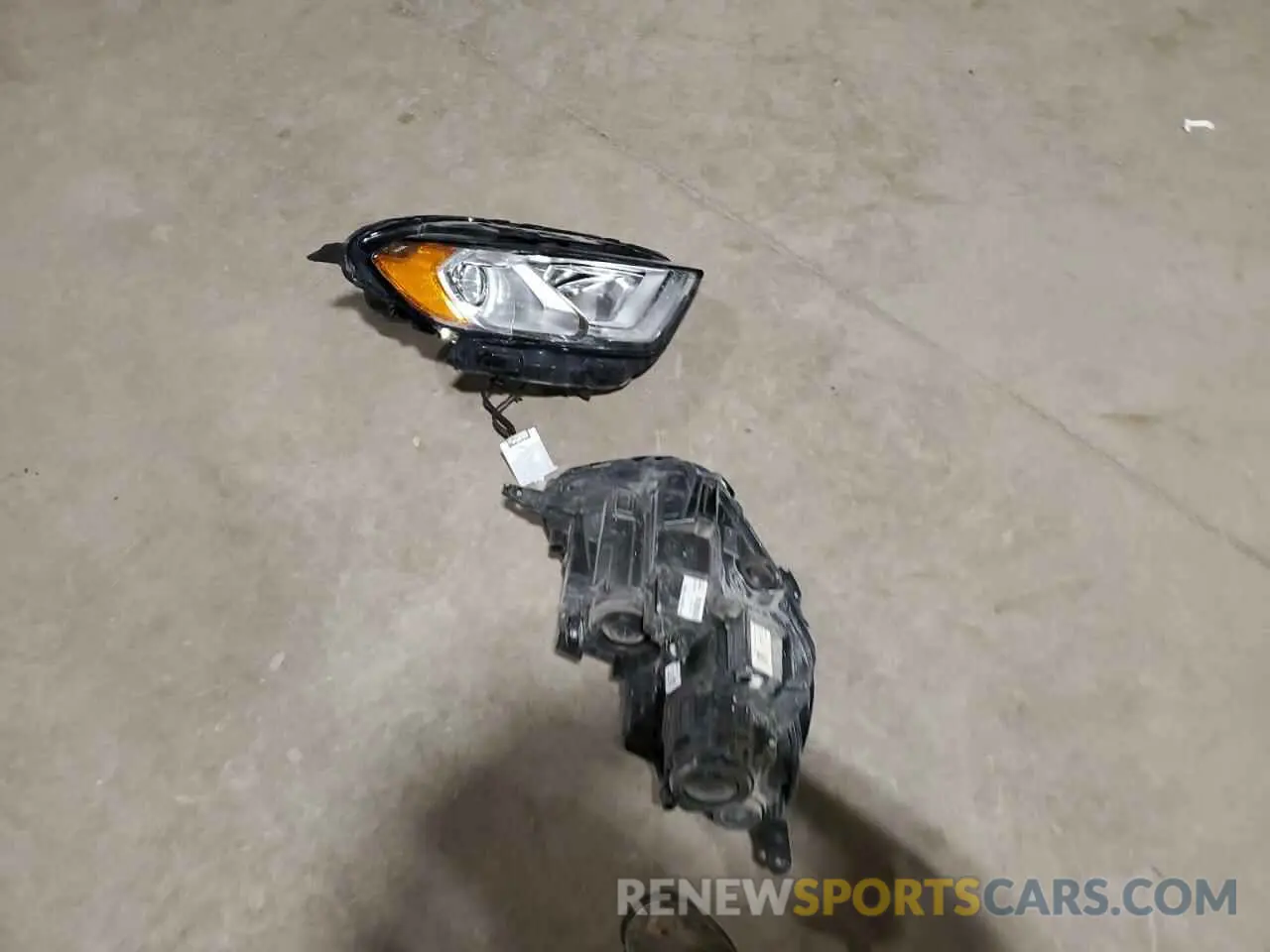13 fotografías del automóvil dañado MAJ6S3KL0LC321624 FORD ECOSPORT 2020