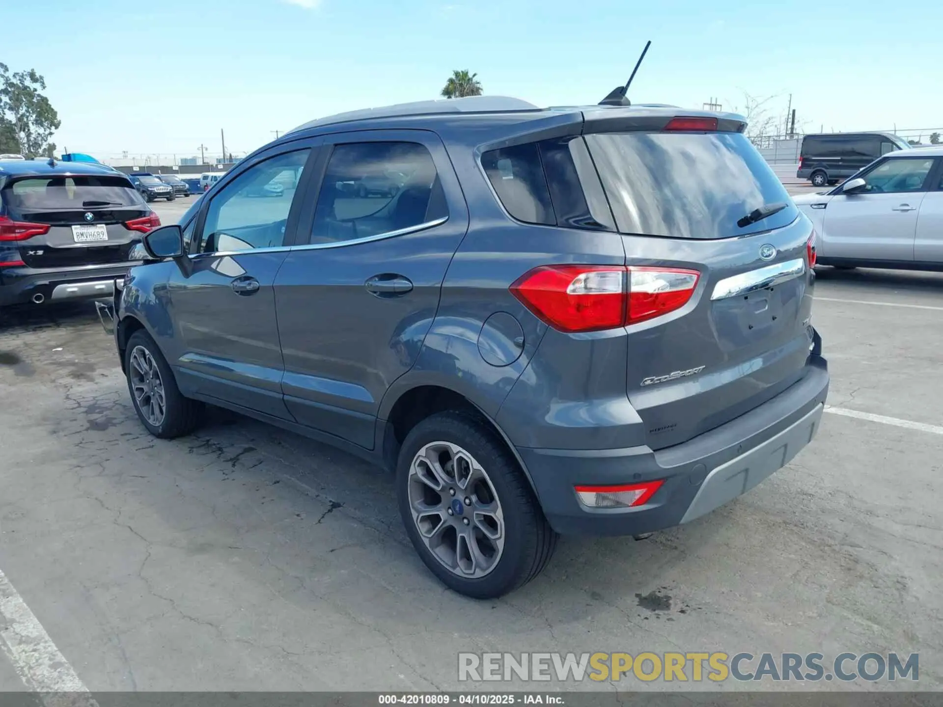 3 fotografías del automóvil dañado MAJ6S3KL3LC364662 FORD ECOSPORT 2020
