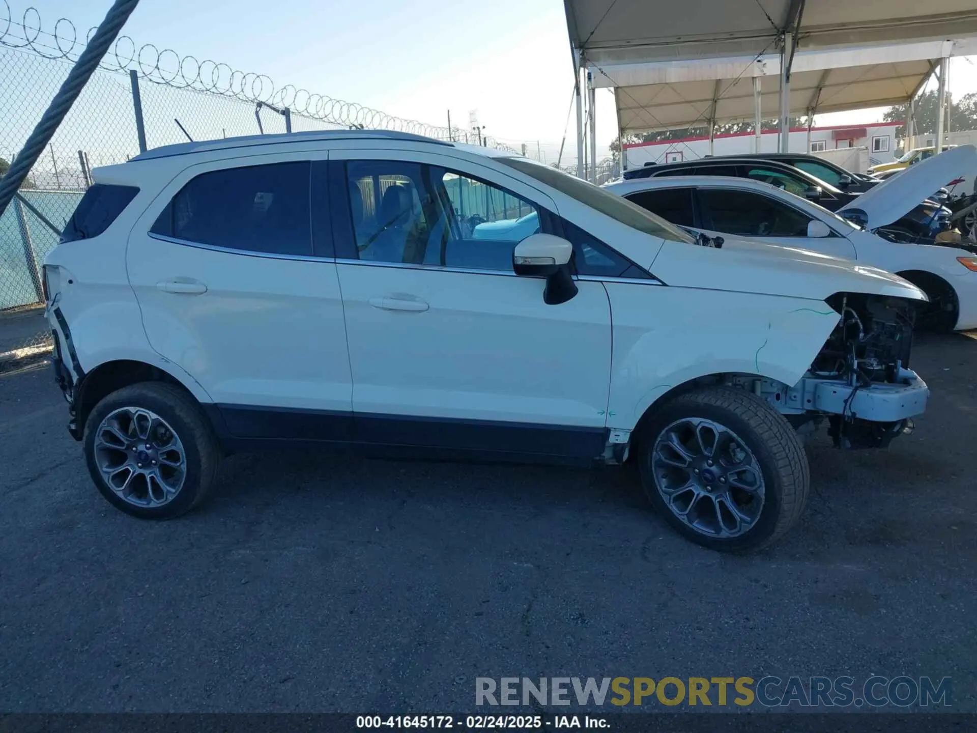 14 fotografías del automóvil dañado MAJ6S3KL4LC362340 FORD ECOSPORT 2020