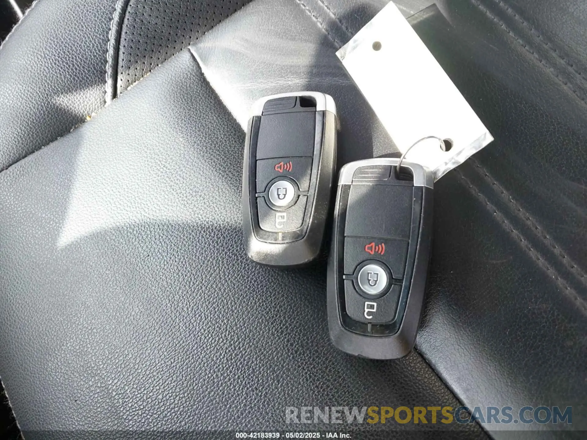 11 fotografías del automóvil dañado MAJ6S3KL5LC365019 FORD ECOSPORT 2020