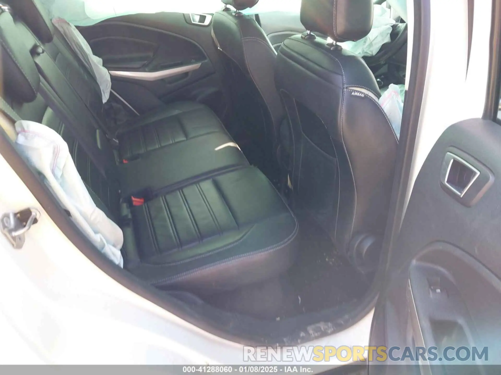 8 fotografías del automóvil dañado MAJ6S3KL6LC349007 FORD ECOSPORT 2020