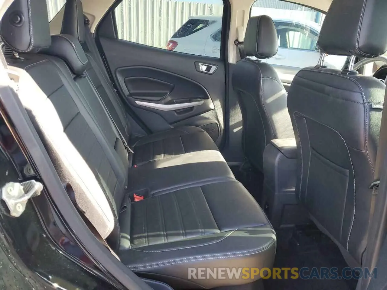 10 fotografías del automóvil dañado MAJ6S3KLXLC352797 FORD ECOSPORT 2020
