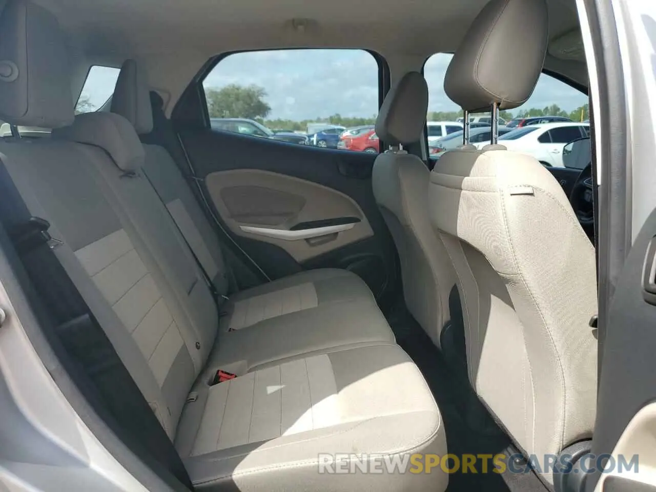 11 fotografías del automóvil dañado MAJ3S2FE1MC405543 FORD ECOSPORT 2021