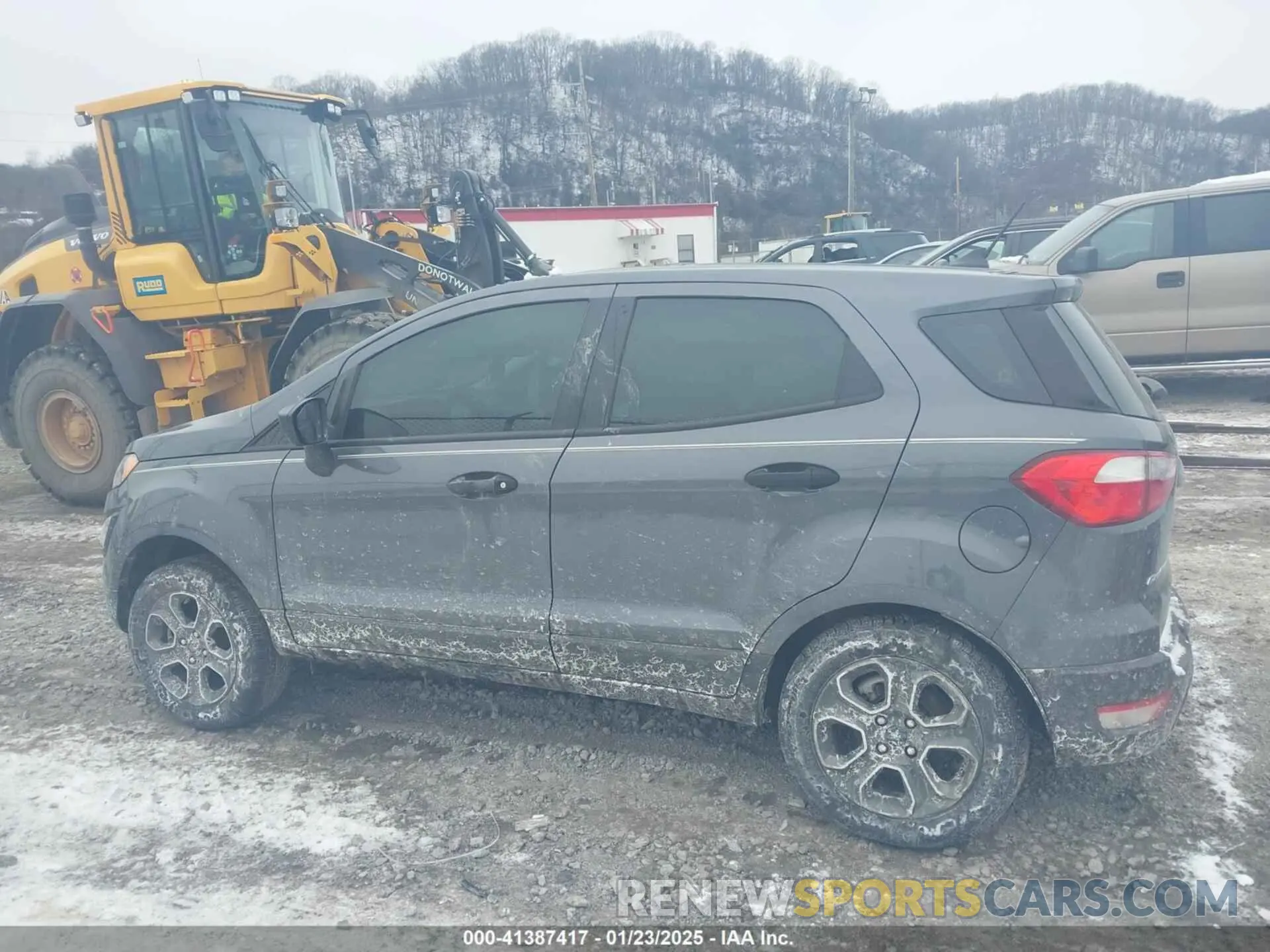 15 fotografías del automóvil dañado MAJ3S2FE5MC418473 FORD ECOSPORT 2021
