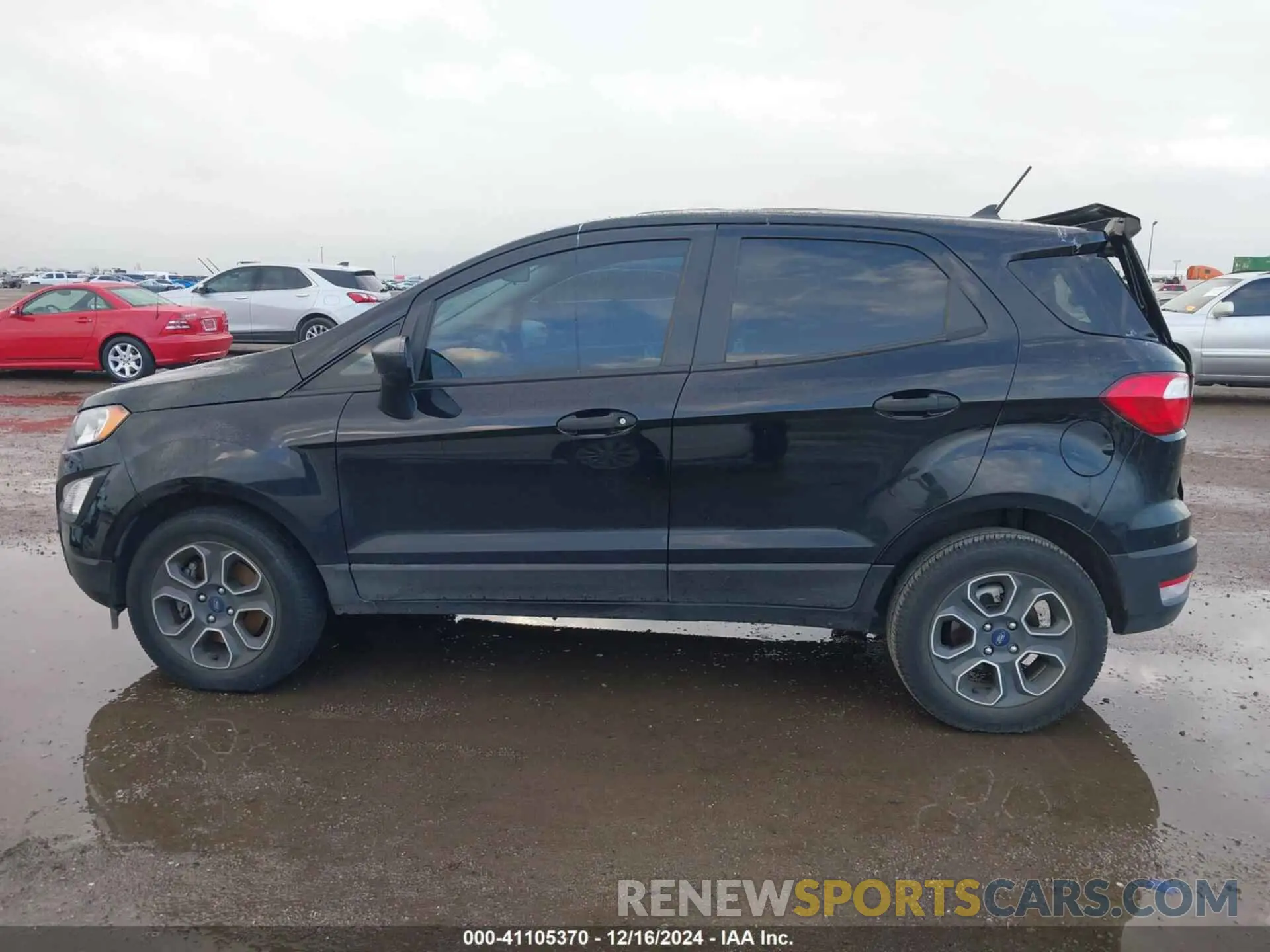 14 fotografías del automóvil dañado MAJ3S2FE5MC455135 FORD ECOSPORT 2021