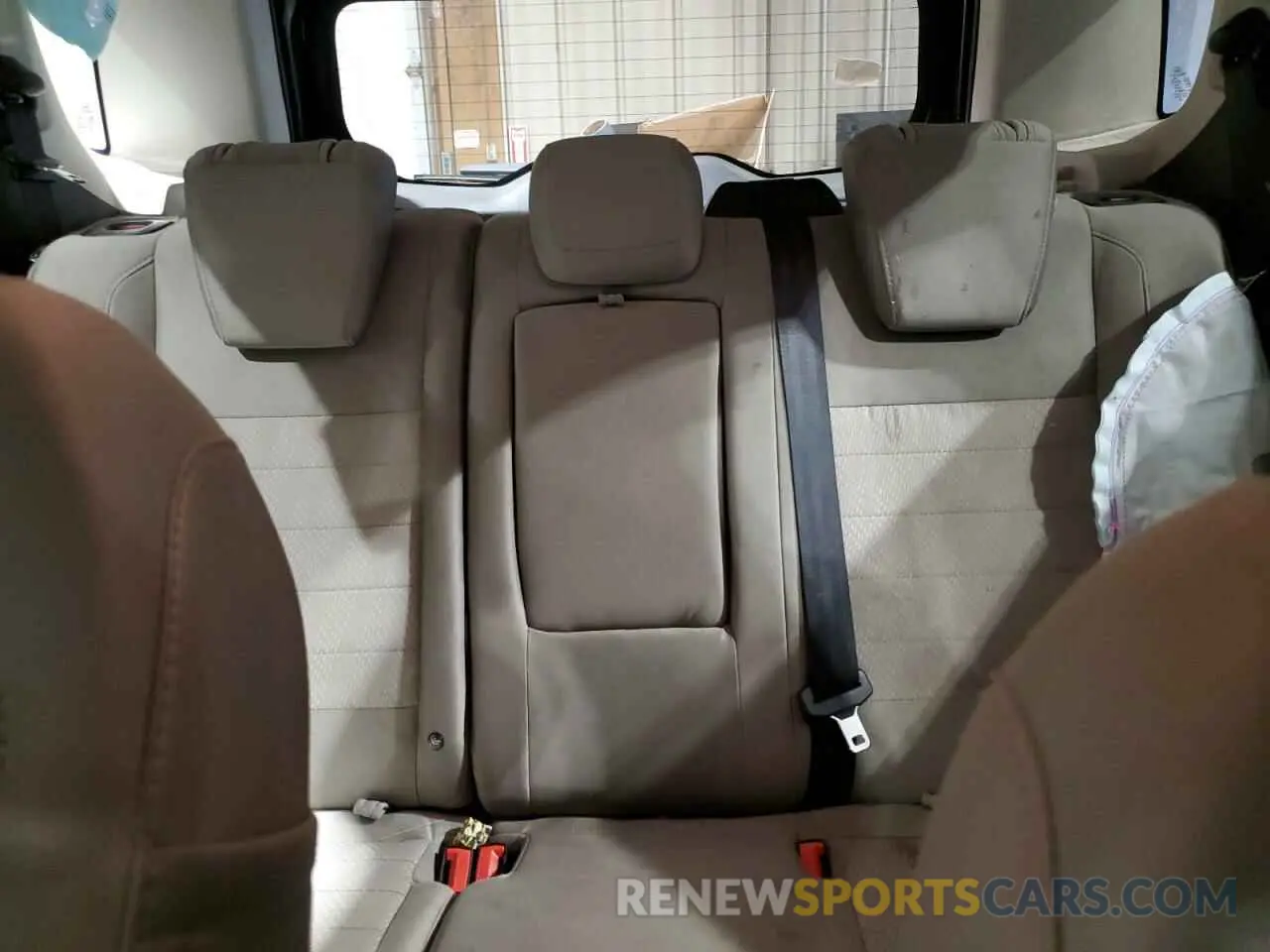 10 fotografías del automóvil dañado MAJ3S2FE7MC420421 FORD ECOSPORT 2021