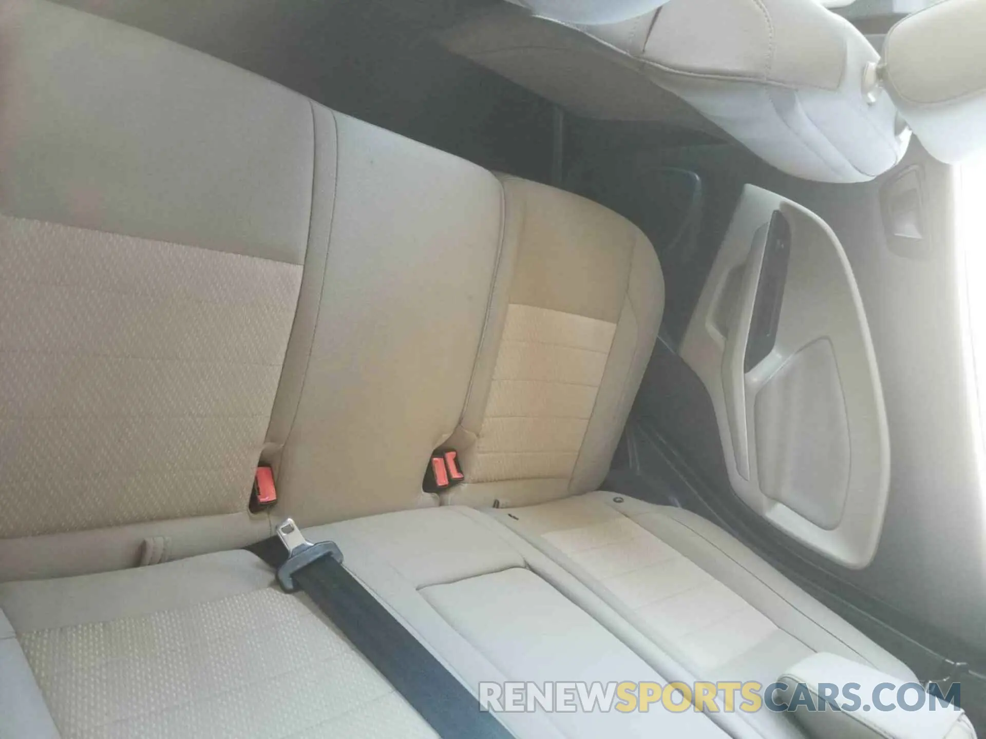 12 fotografías del automóvil dañado MAJ3S2FE7MC422864 FORD ECOSPORT 2021