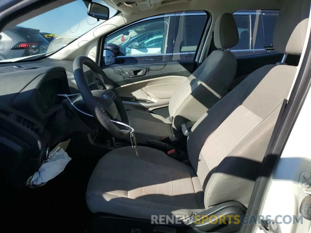 7 fotografías del automóvil dañado MAJ3S2FE8MC447837 FORD ECOSPORT 2021
