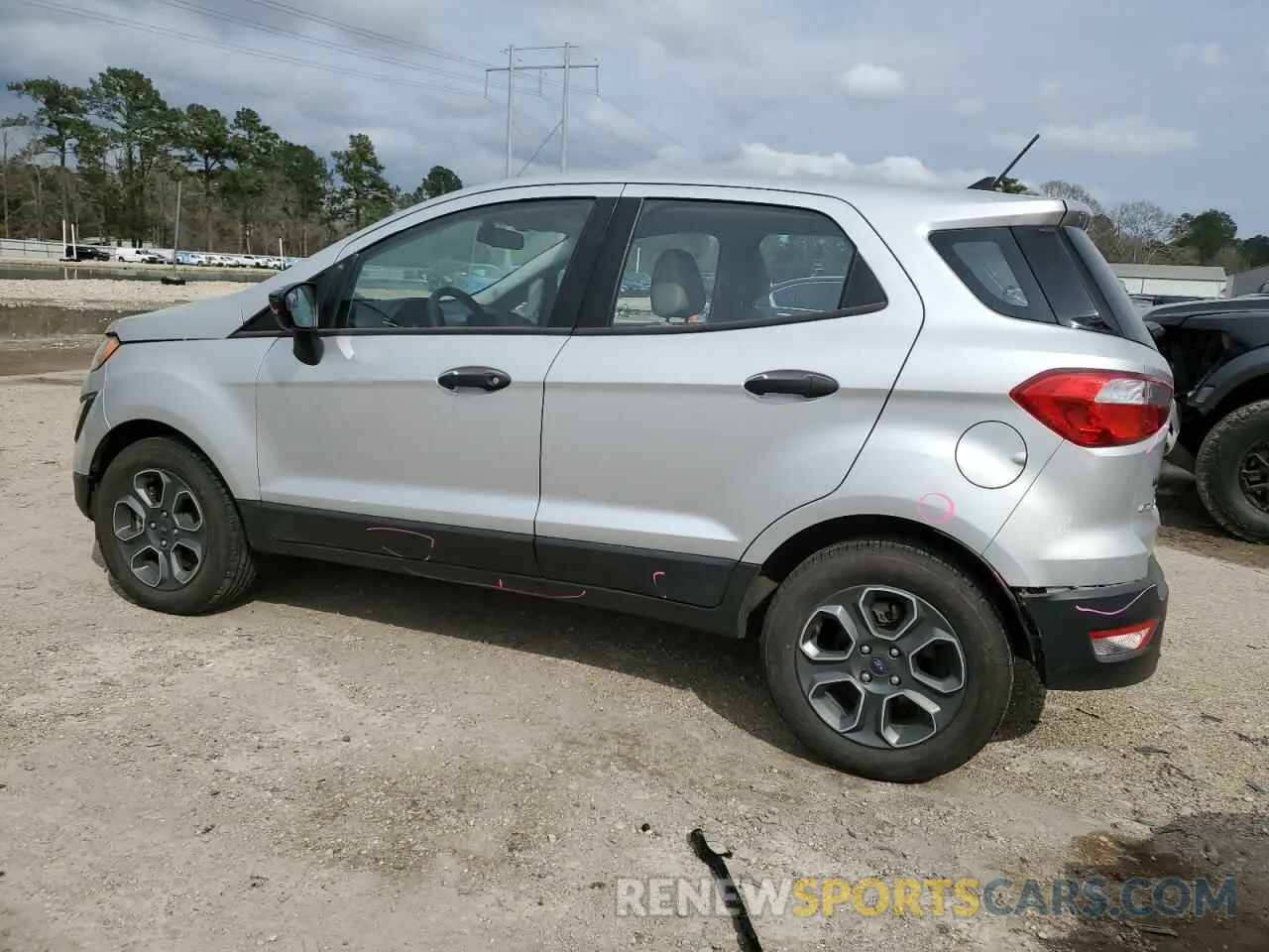 2 fotografías del automóvil dañado MAJ3S2FEXMC396230 FORD ECOSPORT 2021