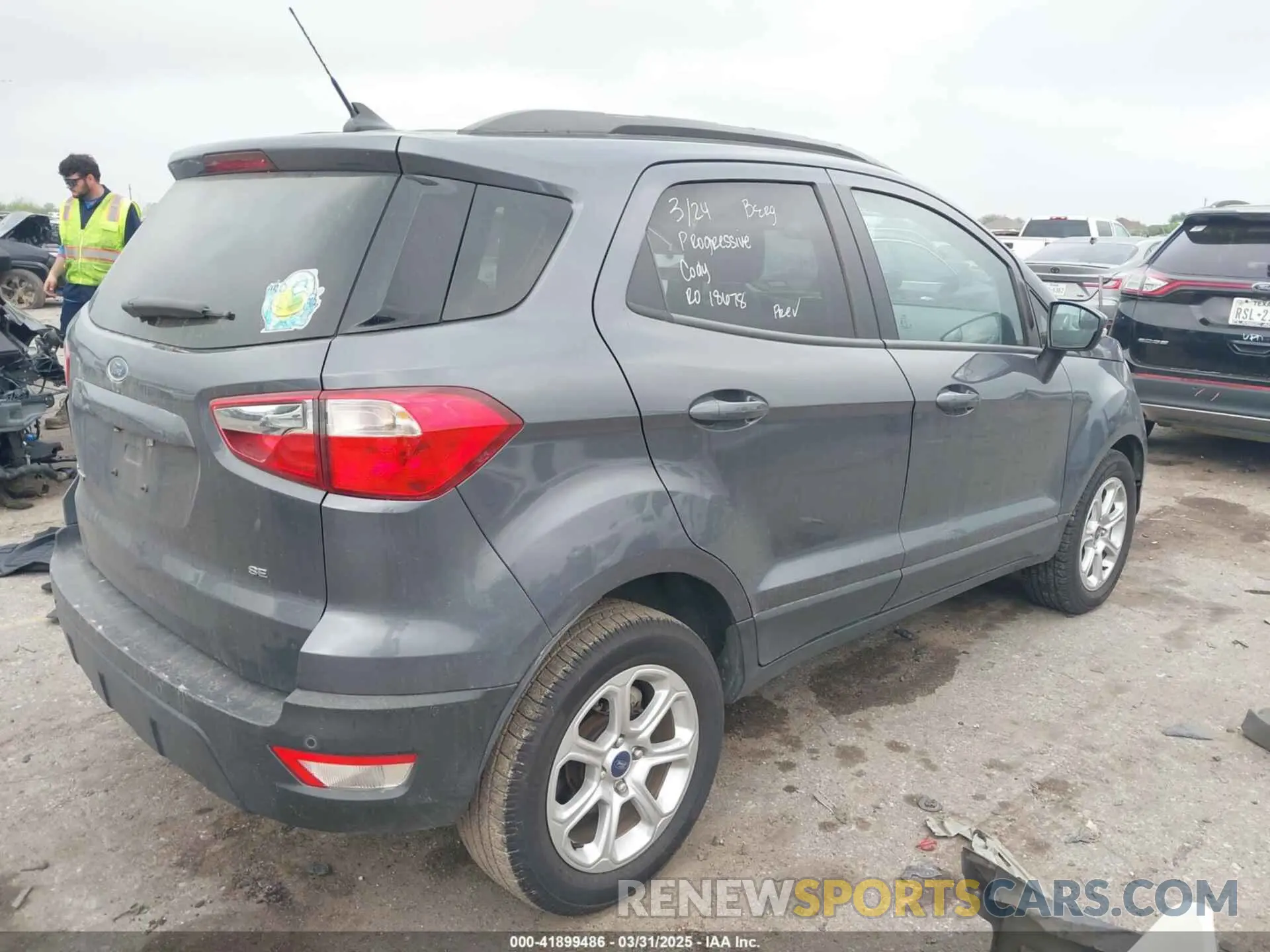 4 fotografías del automóvil dañado MAJ3S2GE0MC412465 FORD ECOSPORT 2021