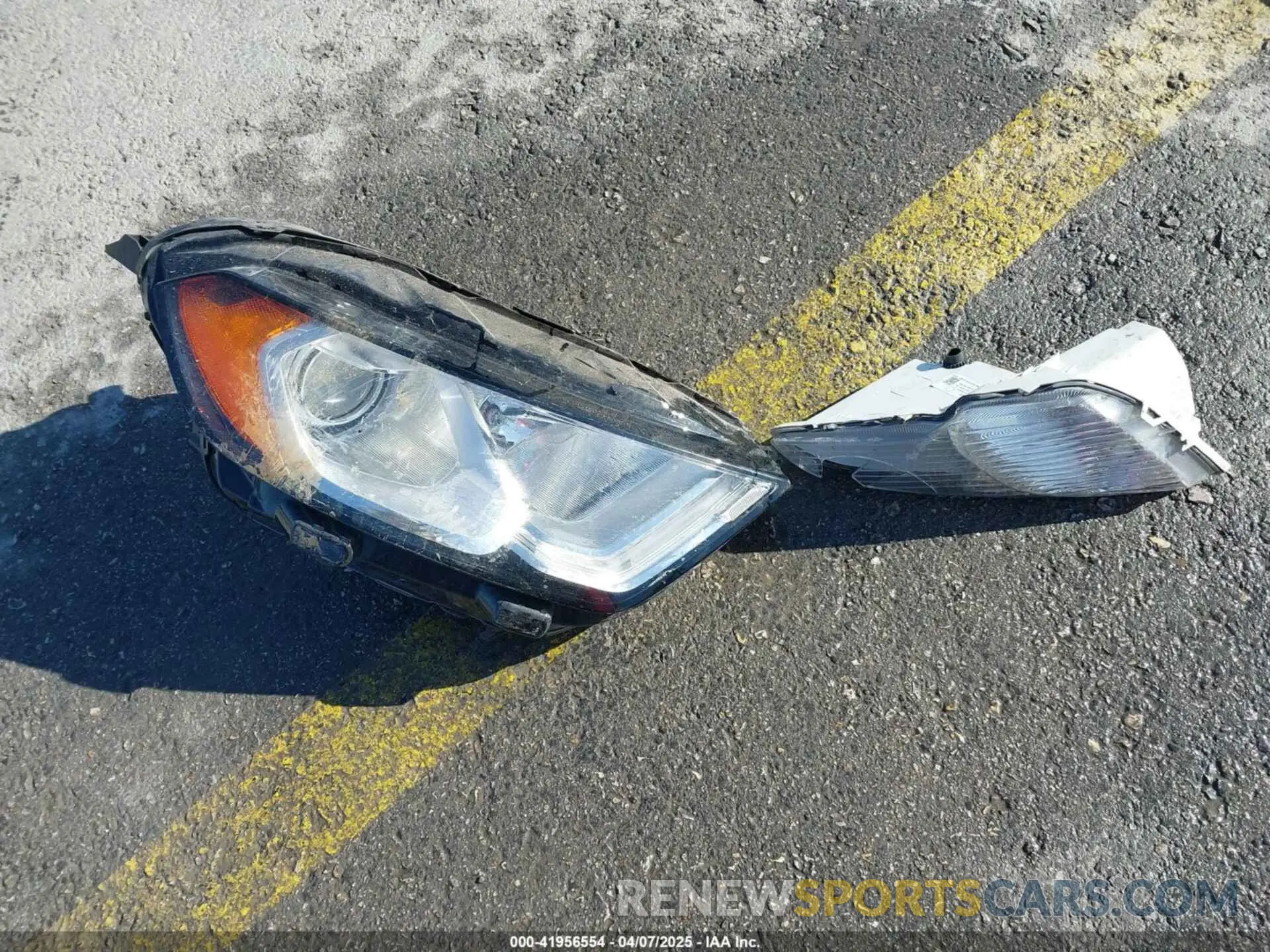 12 fotografías del automóvil dañado MAJ3S2GE0MC456479 FORD ECOSPORT 2021