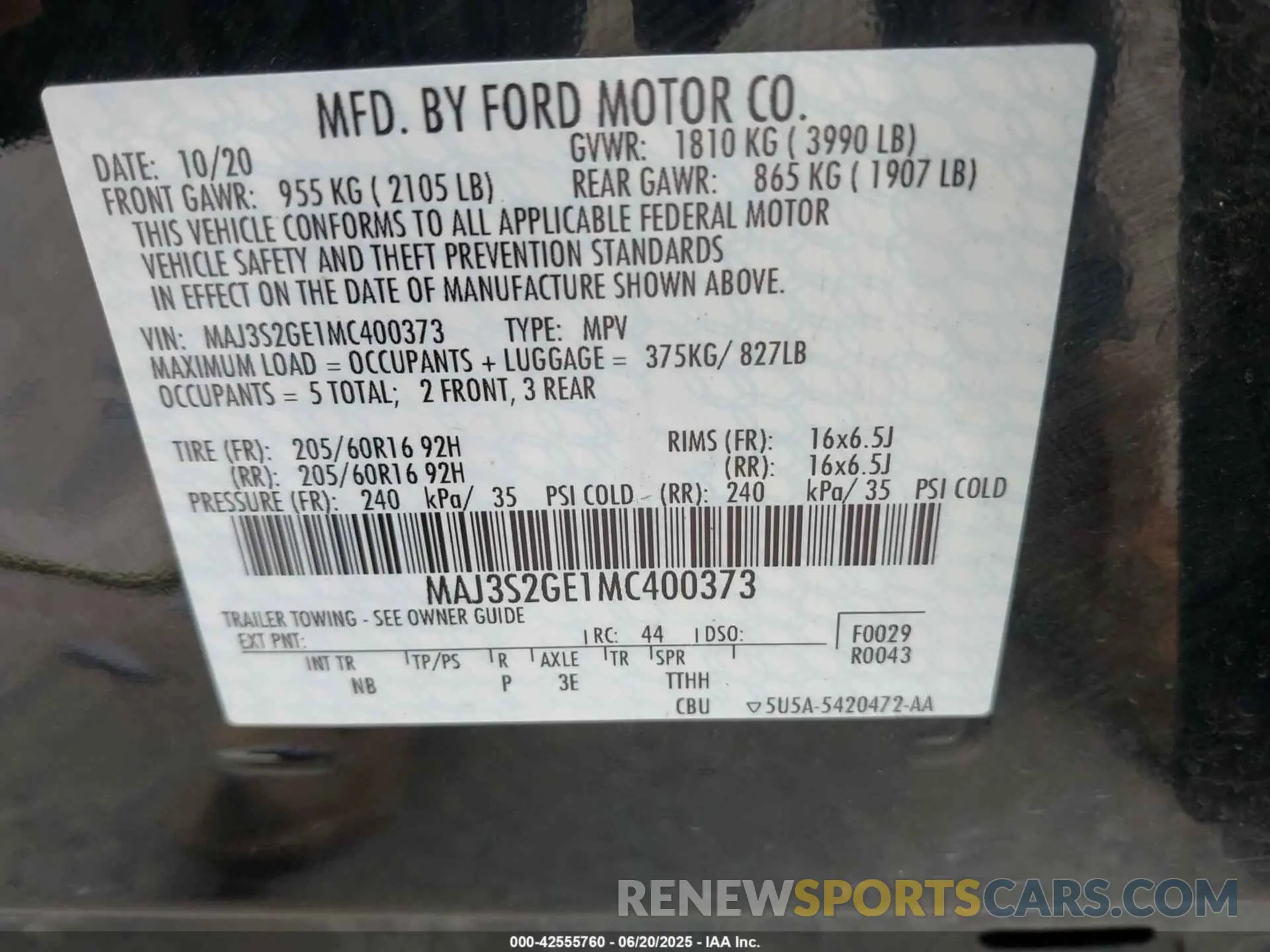 9 fotografías del automóvil dañado MAJ3S2GE1MC400373 FORD ECOSPORT 2021