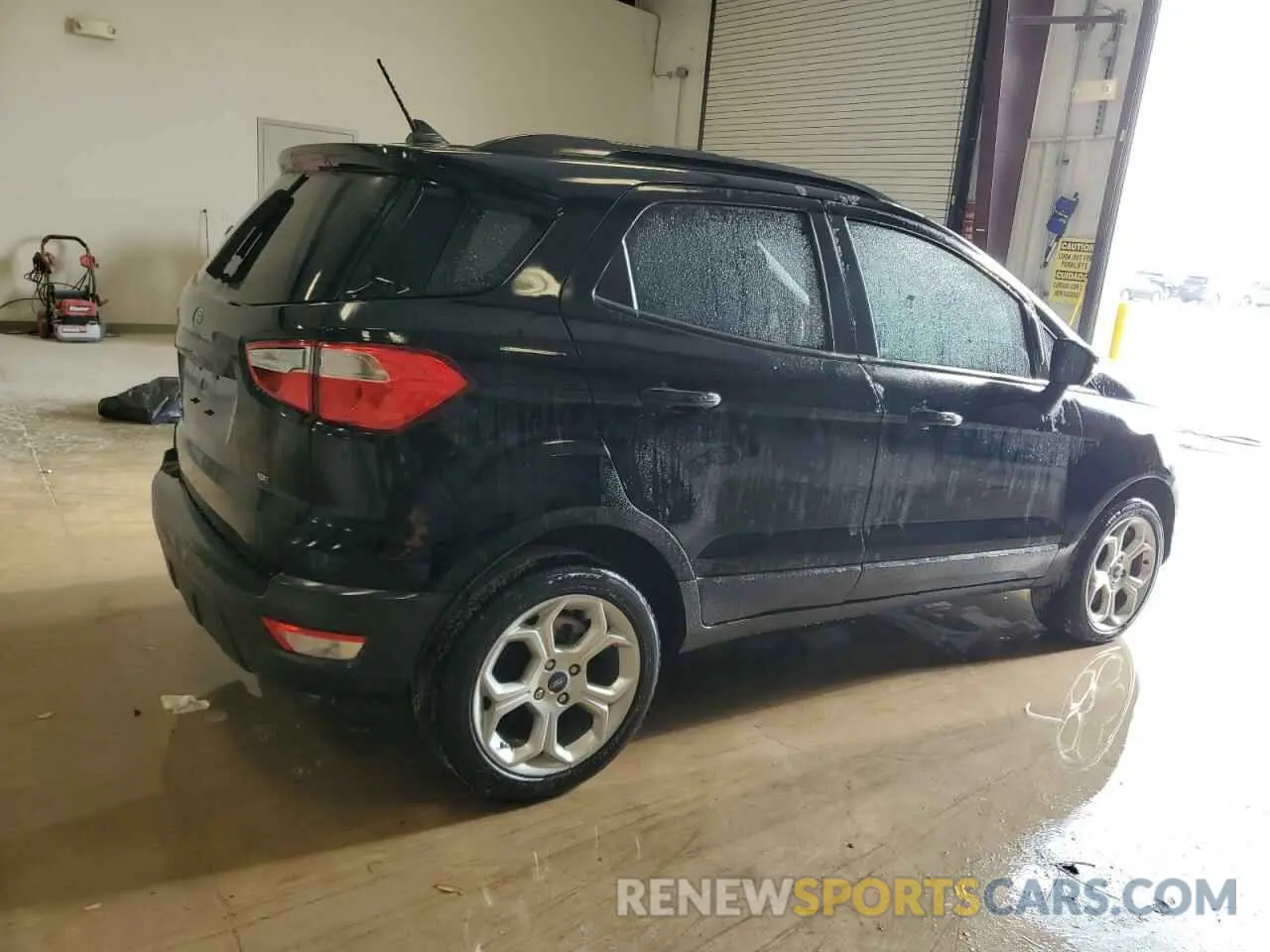 3 fotografías del automóvil dañado MAJ3S2GE1MC444468 FORD ECOSPORT 2021