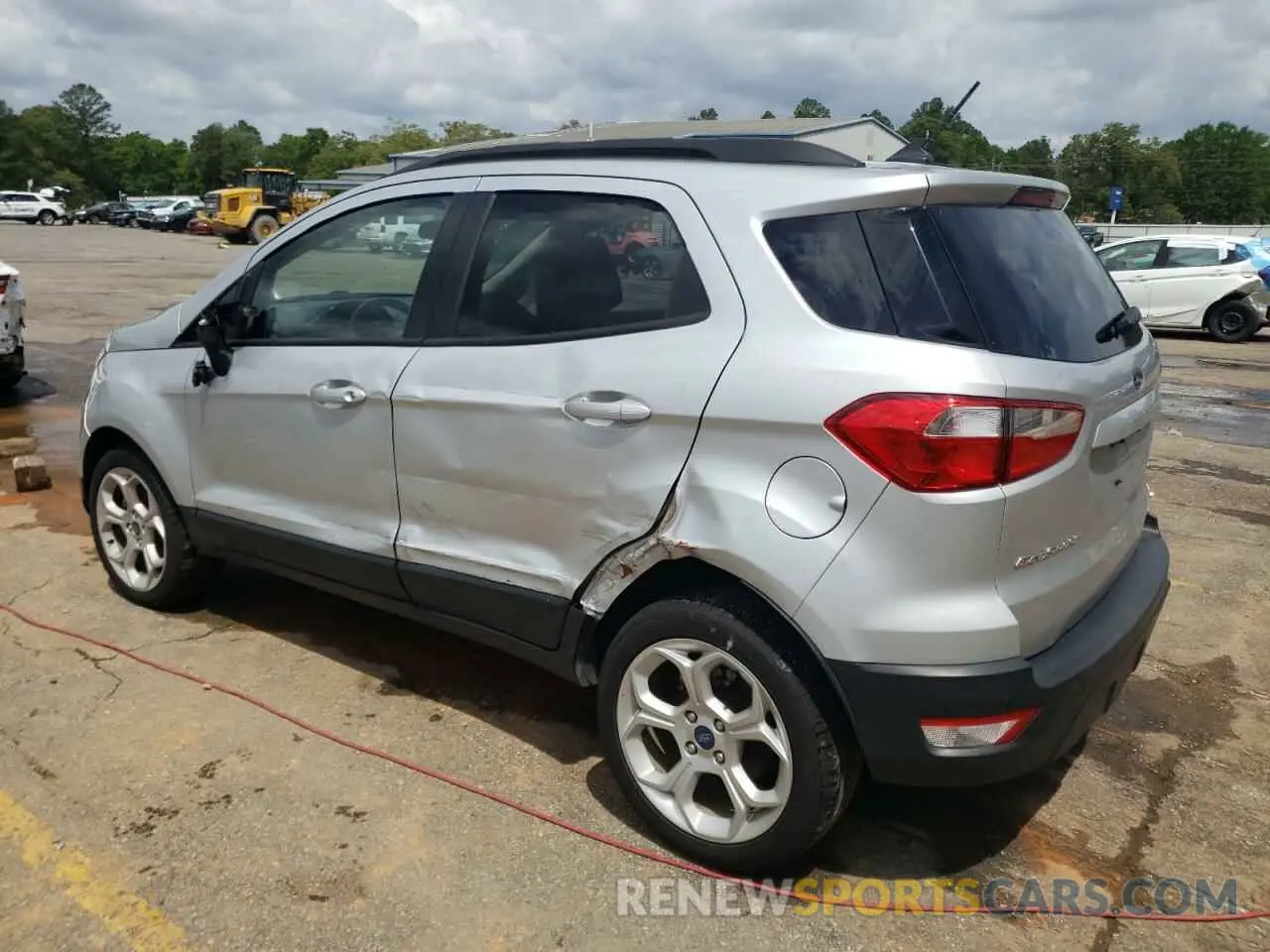 2 fotografías del automóvil dañado MAJ3S2GE1MC450075 FORD ECOSPORT 2021