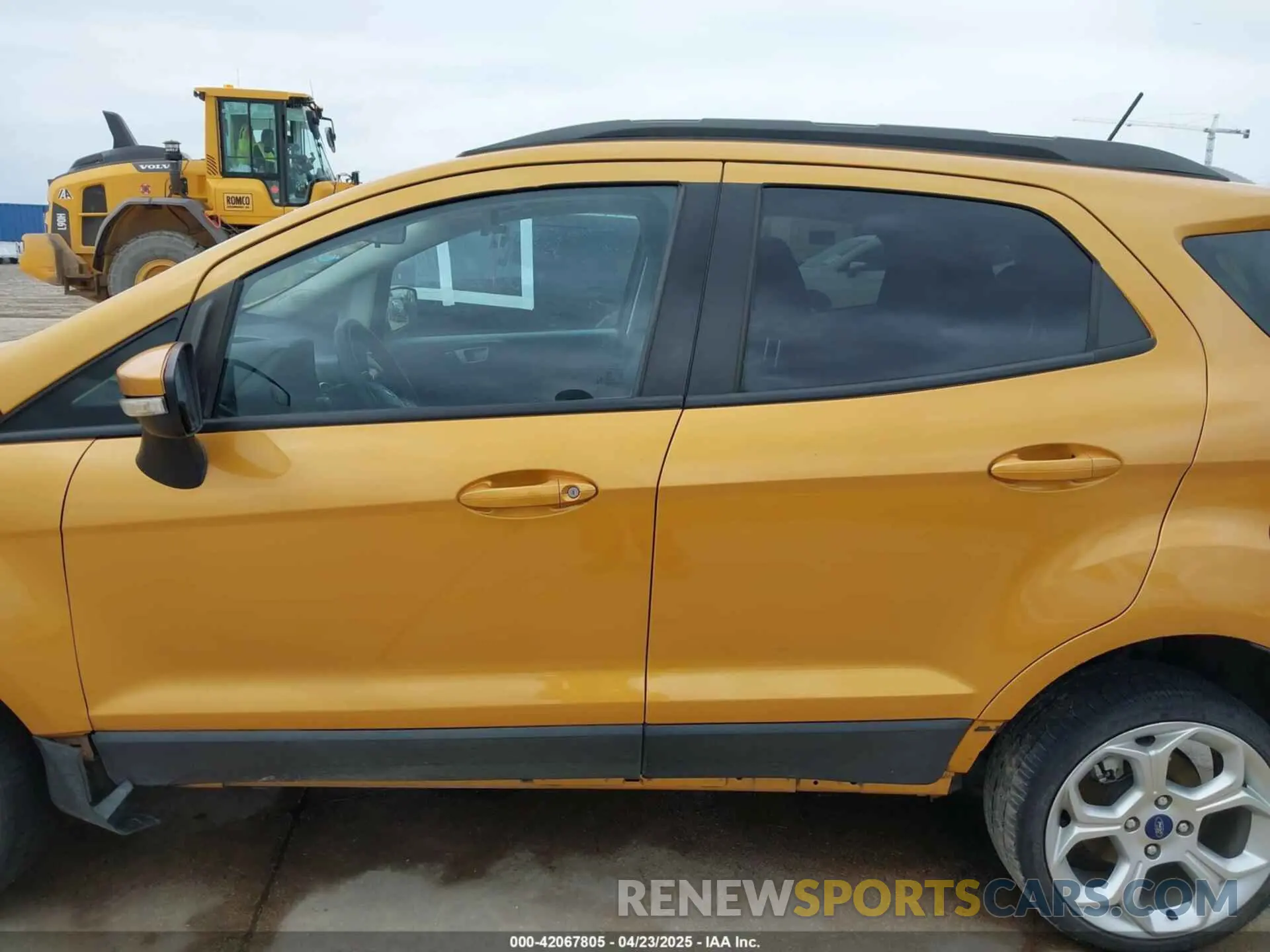 14 fotografías del automóvil dañado MAJ3S2GE1MC451677 FORD ECOSPORT 2021