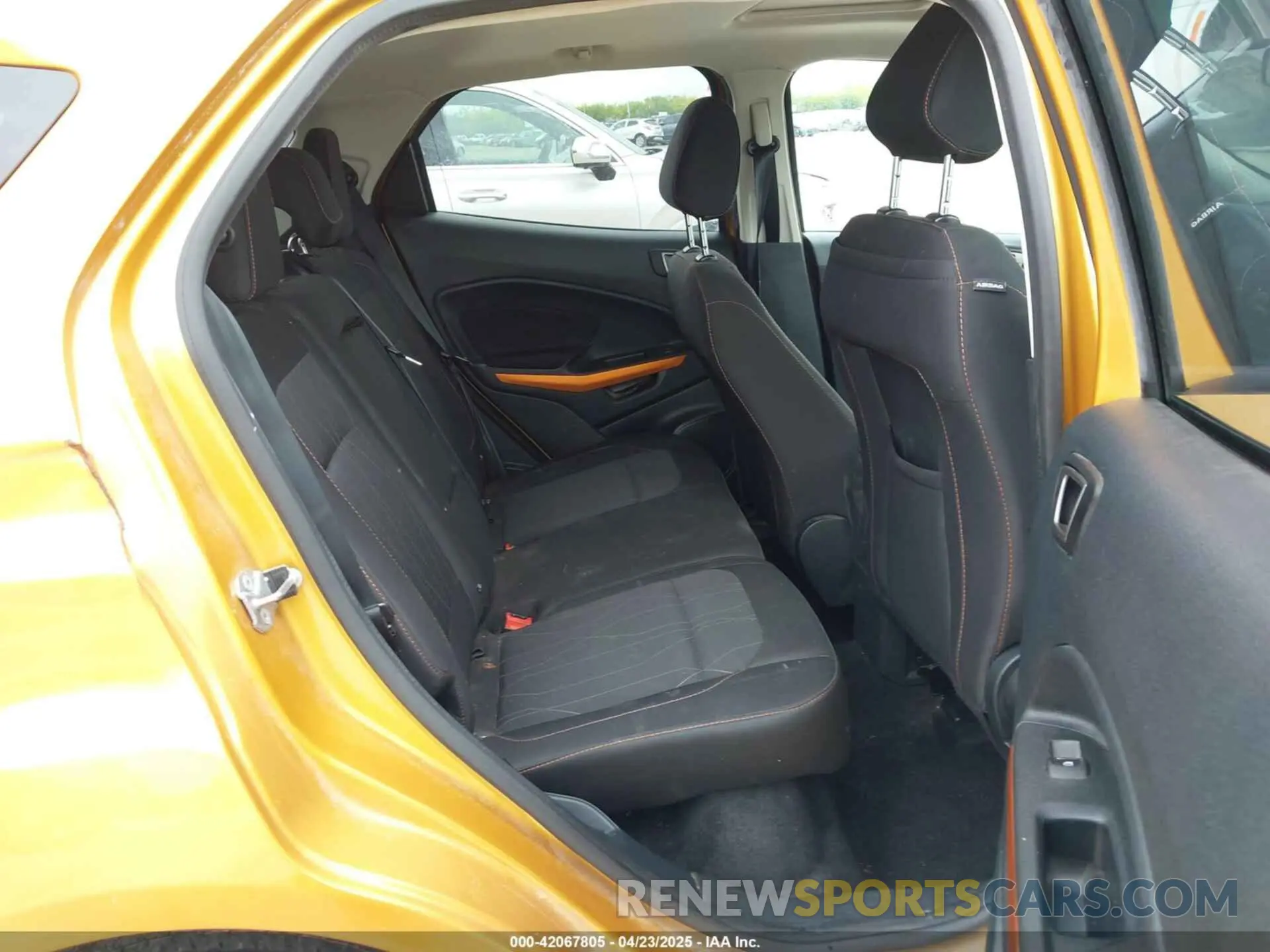 8 fotografías del automóvil dañado MAJ3S2GE1MC451677 FORD ECOSPORT 2021