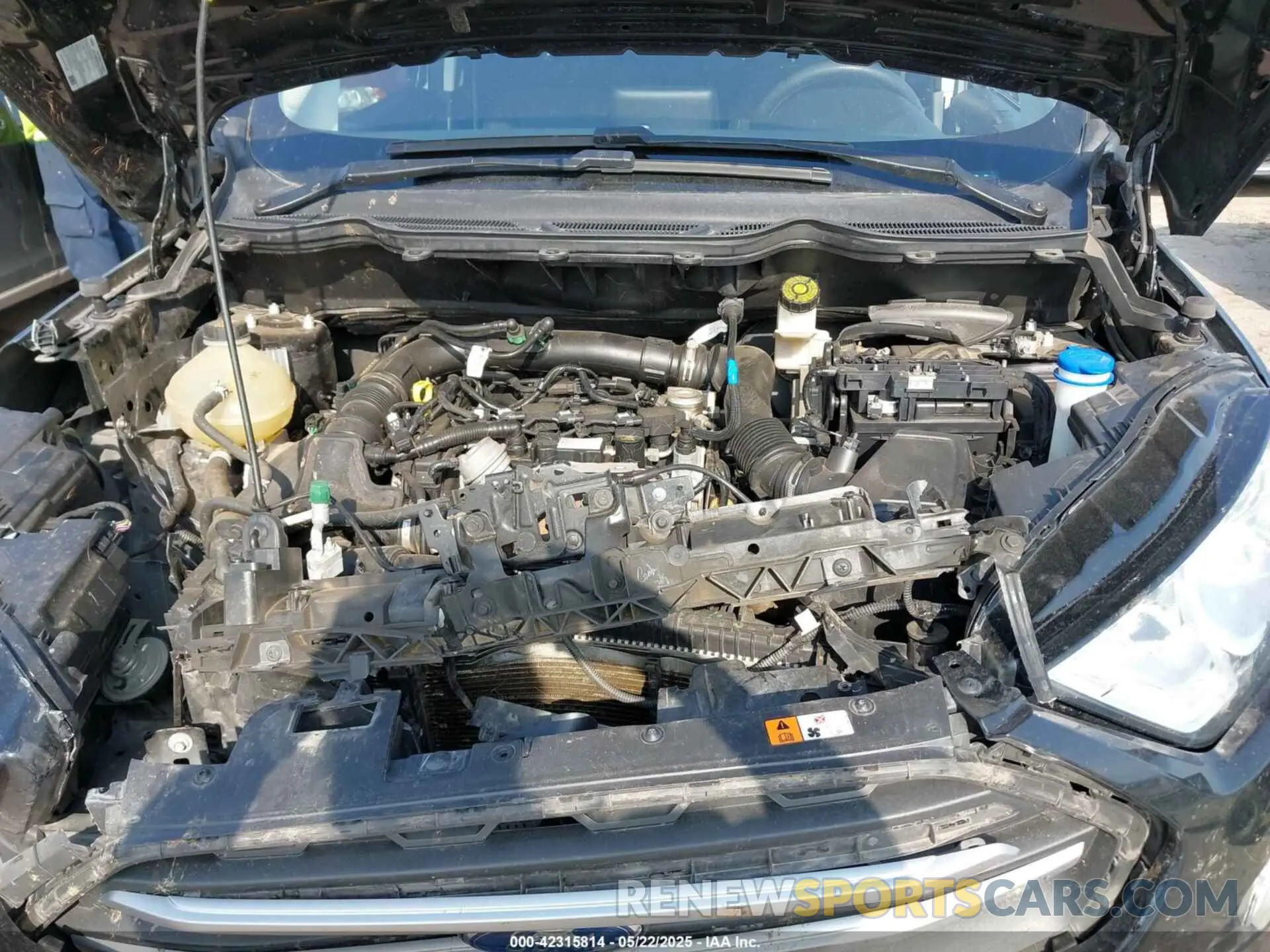 10 fotografías del automóvil dañado MAJ3S2GE2MC397435 FORD ECOSPORT 2021