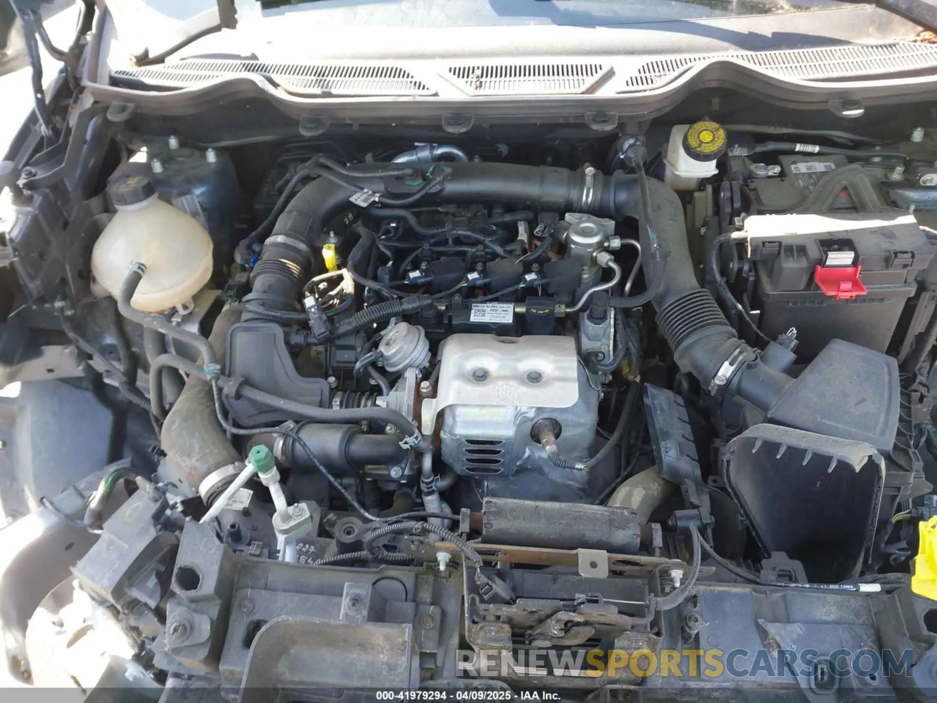 10 fotografías del automóvil dañado MAJ3S2GE2MC399458 FORD ECOSPORT 2021