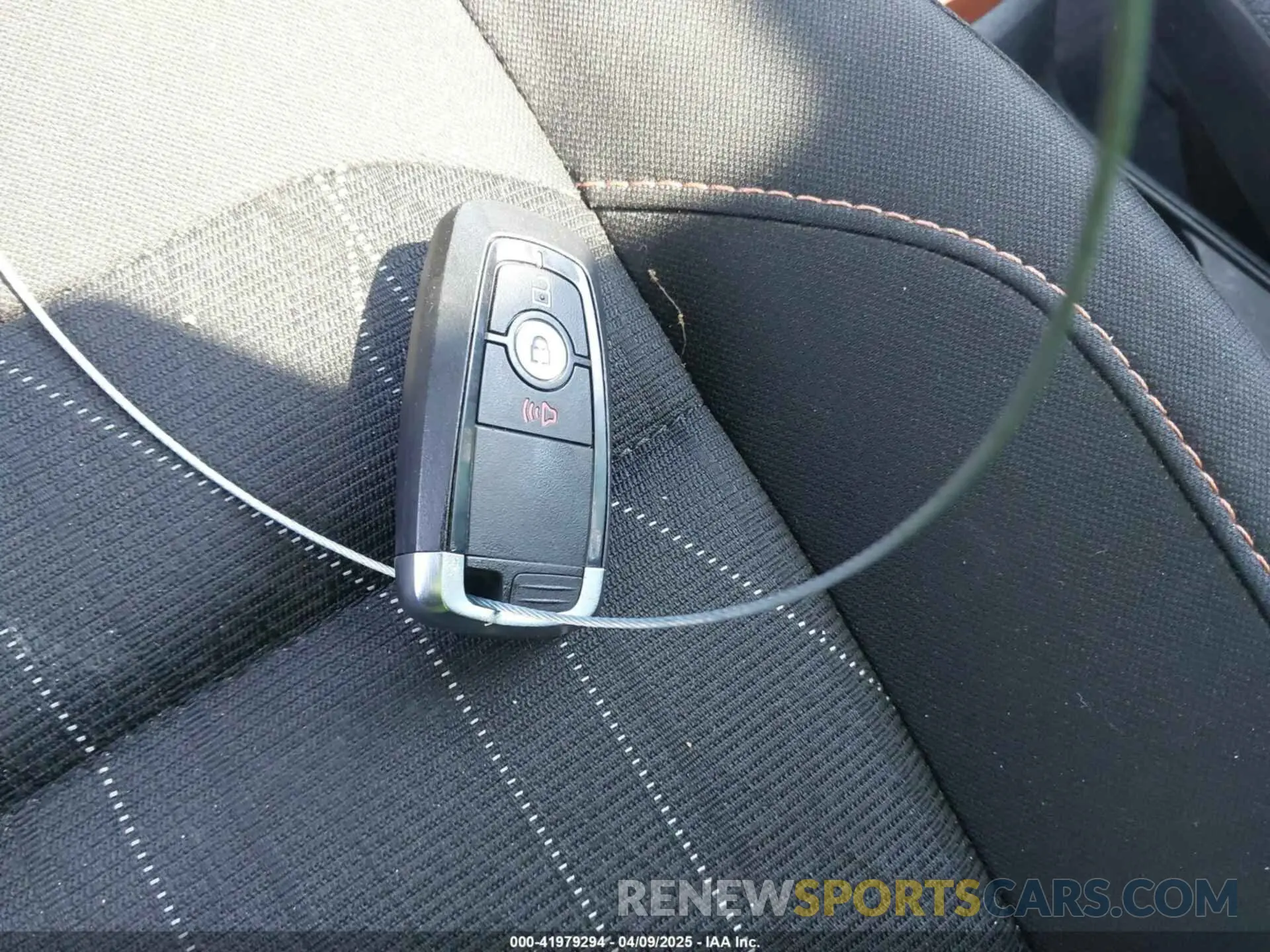 11 fotografías del automóvil dañado MAJ3S2GE2MC399458 FORD ECOSPORT 2021