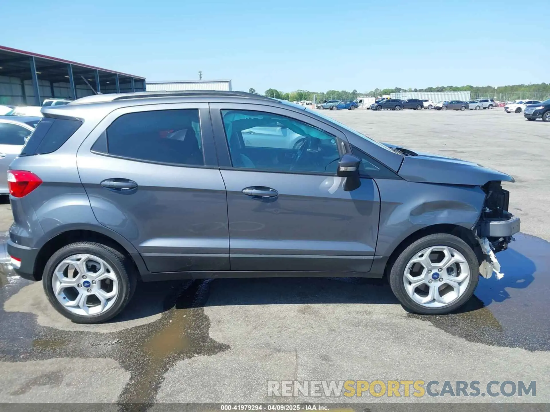 14 fotografías del automóvil dañado MAJ3S2GE2MC399458 FORD ECOSPORT 2021