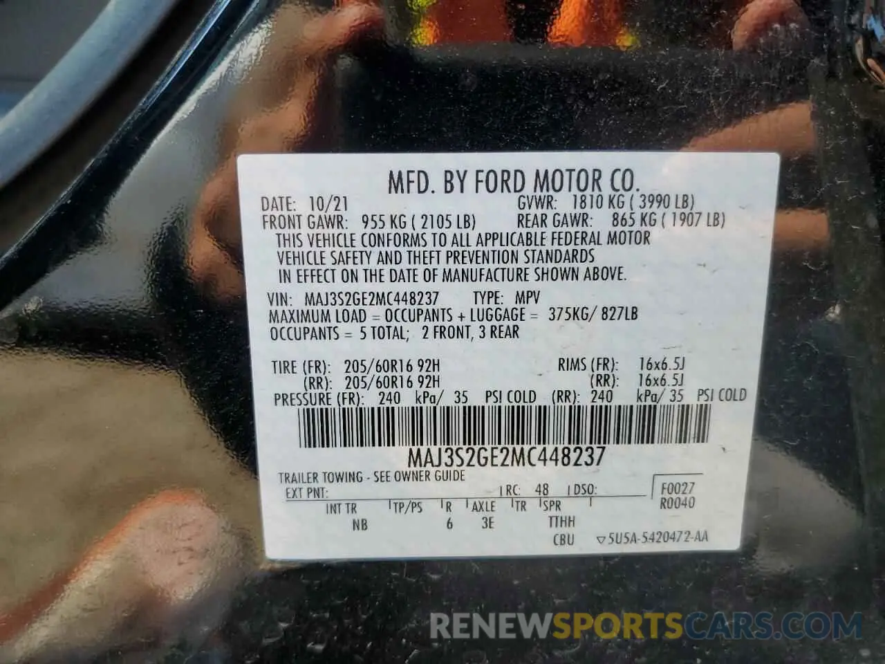 12 fotografías del automóvil dañado MAJ3S2GE2MC448237 FORD ECOSPORT 2021