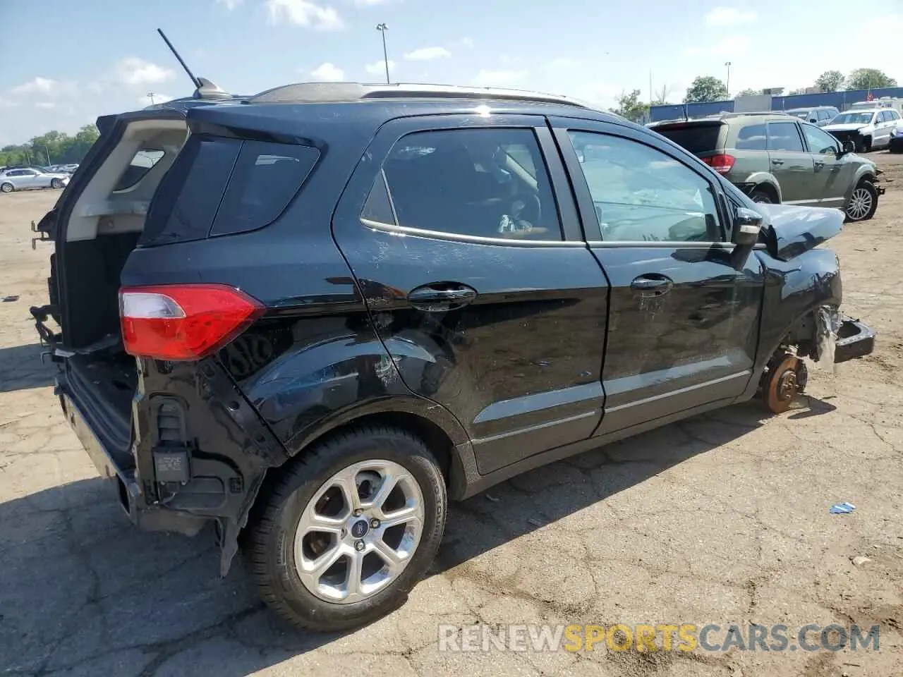 3 fotografías del automóvil dañado MAJ3S2GE2MC448237 FORD ECOSPORT 2021