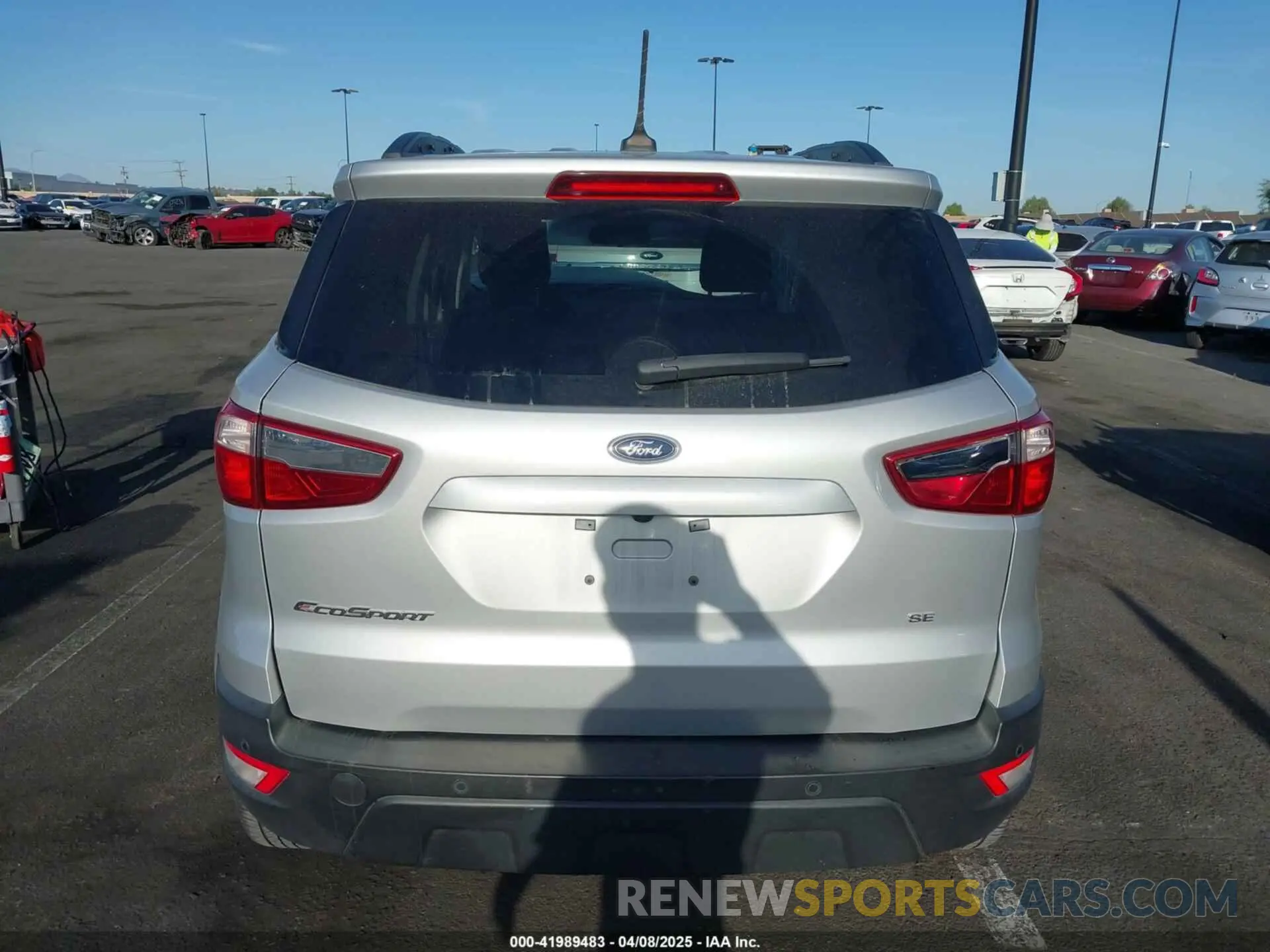 16 fotografías del automóvil dañado MAJ3S2GE3MC431771 FORD ECOSPORT 2021